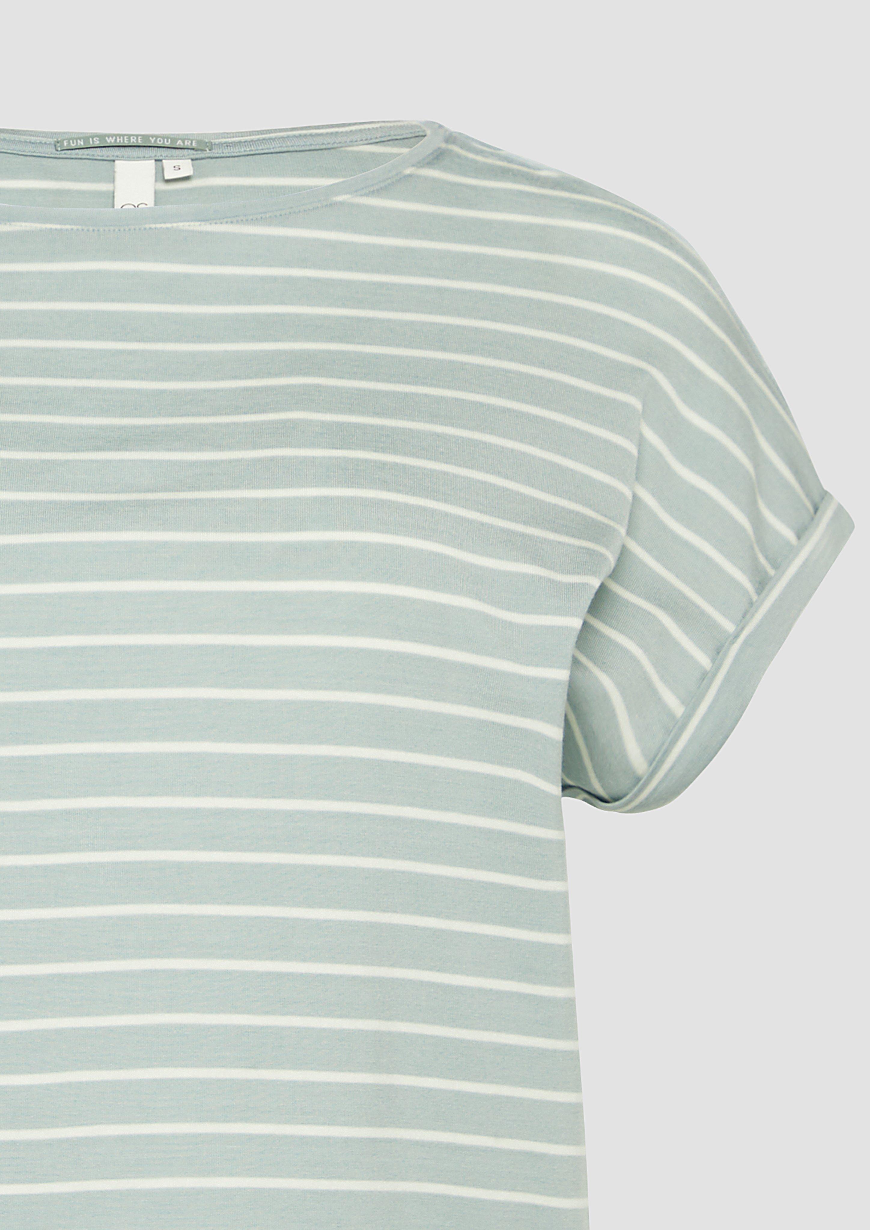 T-shirt in 02G0, 50G0, 99G0, 9999, 7854, 7217, 3455, 9400, 0200, 3900, 6215 & 5832