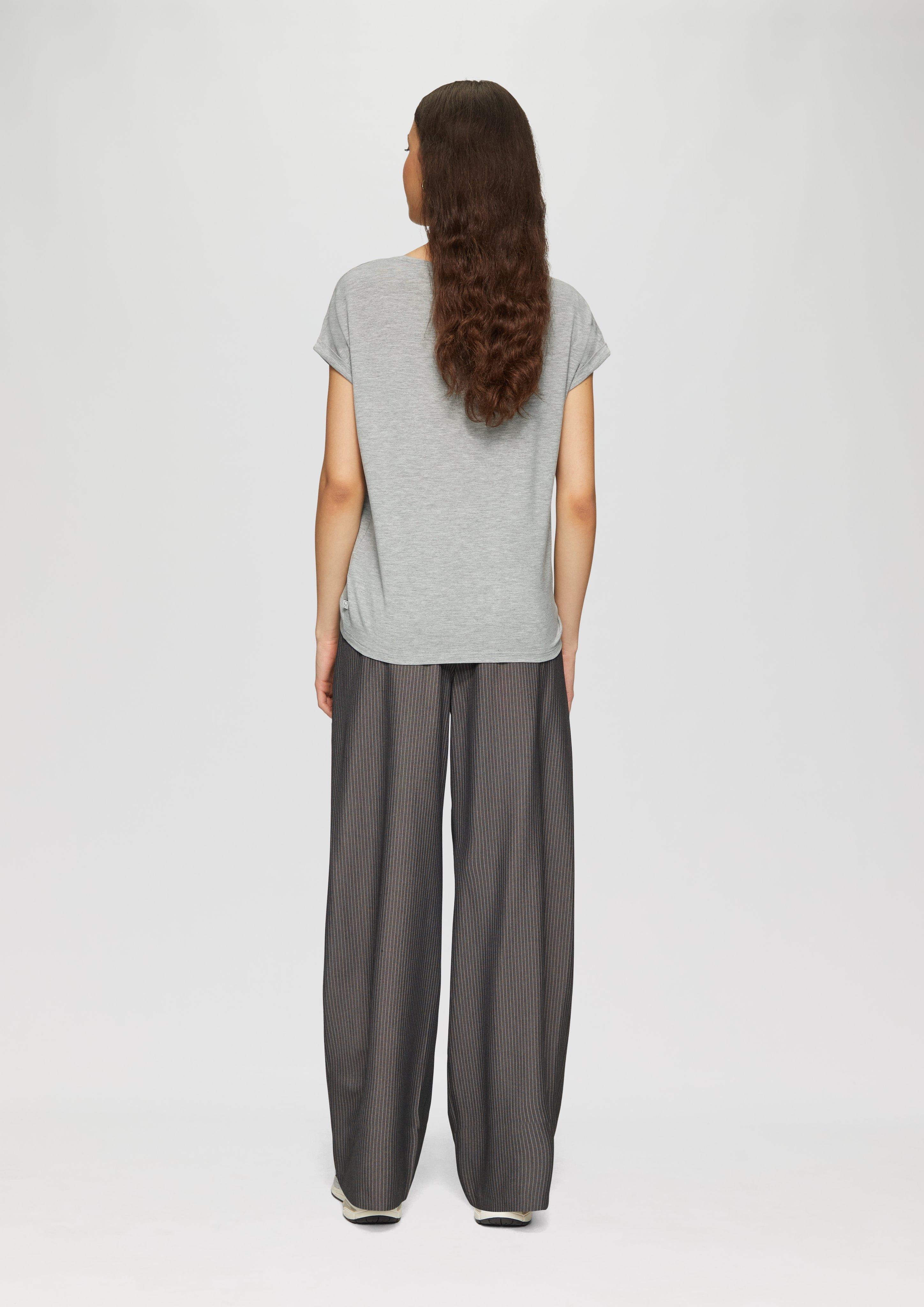 T-Shirt in 9400, 50G0, 99G0, 9999, 7854, 02G0, 7217, 3455, 0200, 3900, 6215 & 5832