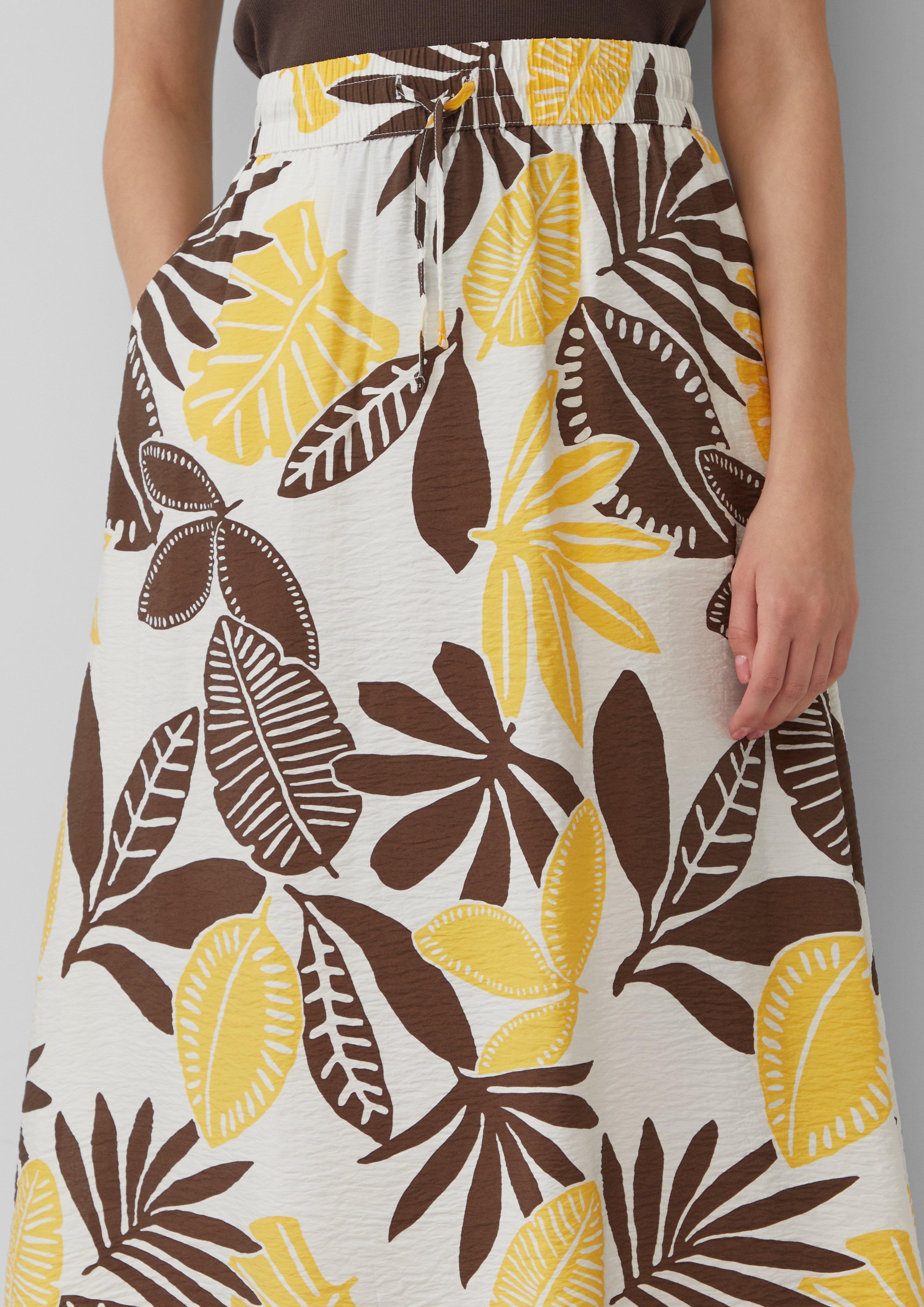 Suknja in 02A0 & 99A0