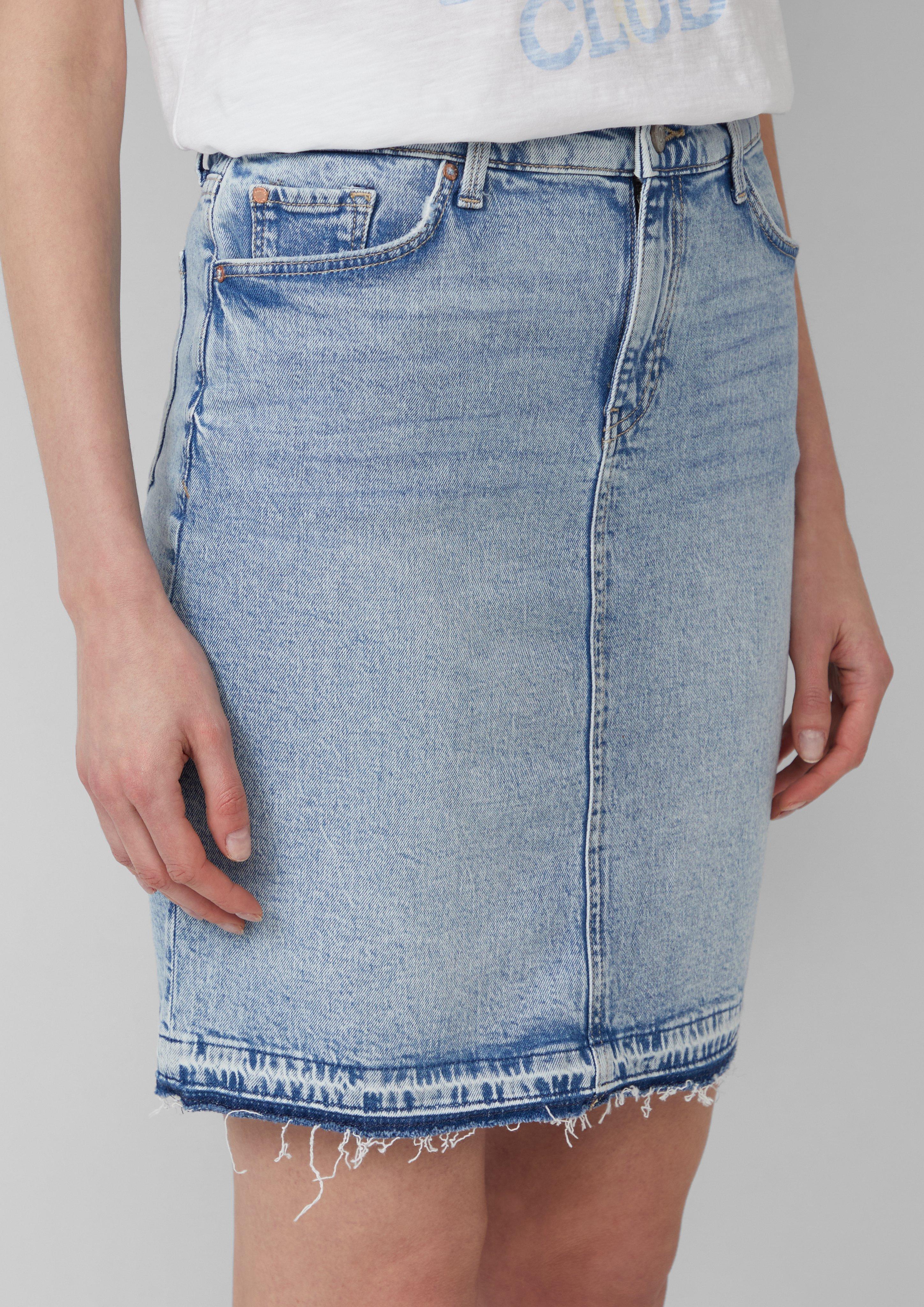 Suknja in 53Z7 & 56Z7