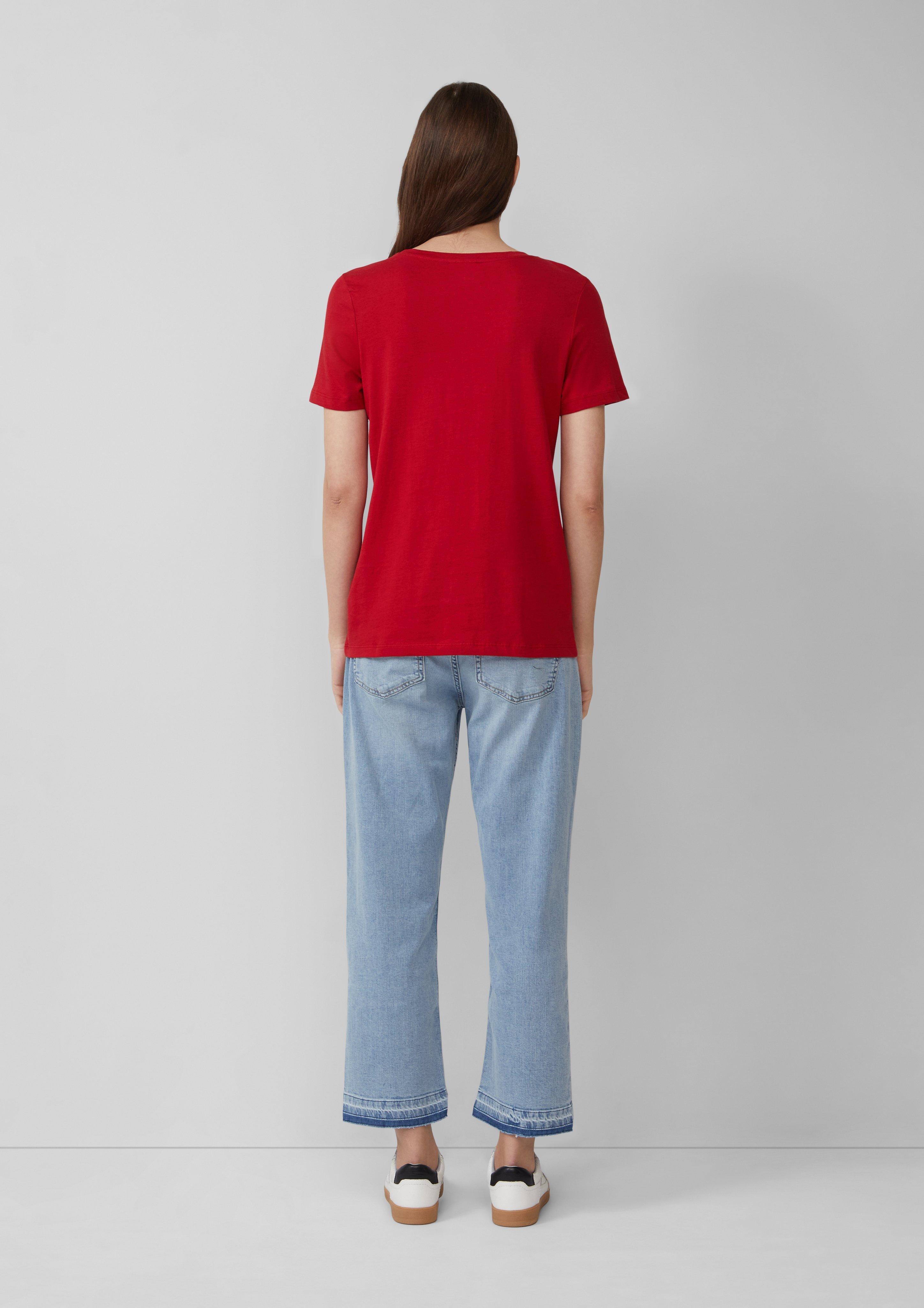 T-Shirt in 35D1, 01D7, 01D4, 50D3, 13D0, 11D2, 99D5, 88D4 & 99D7