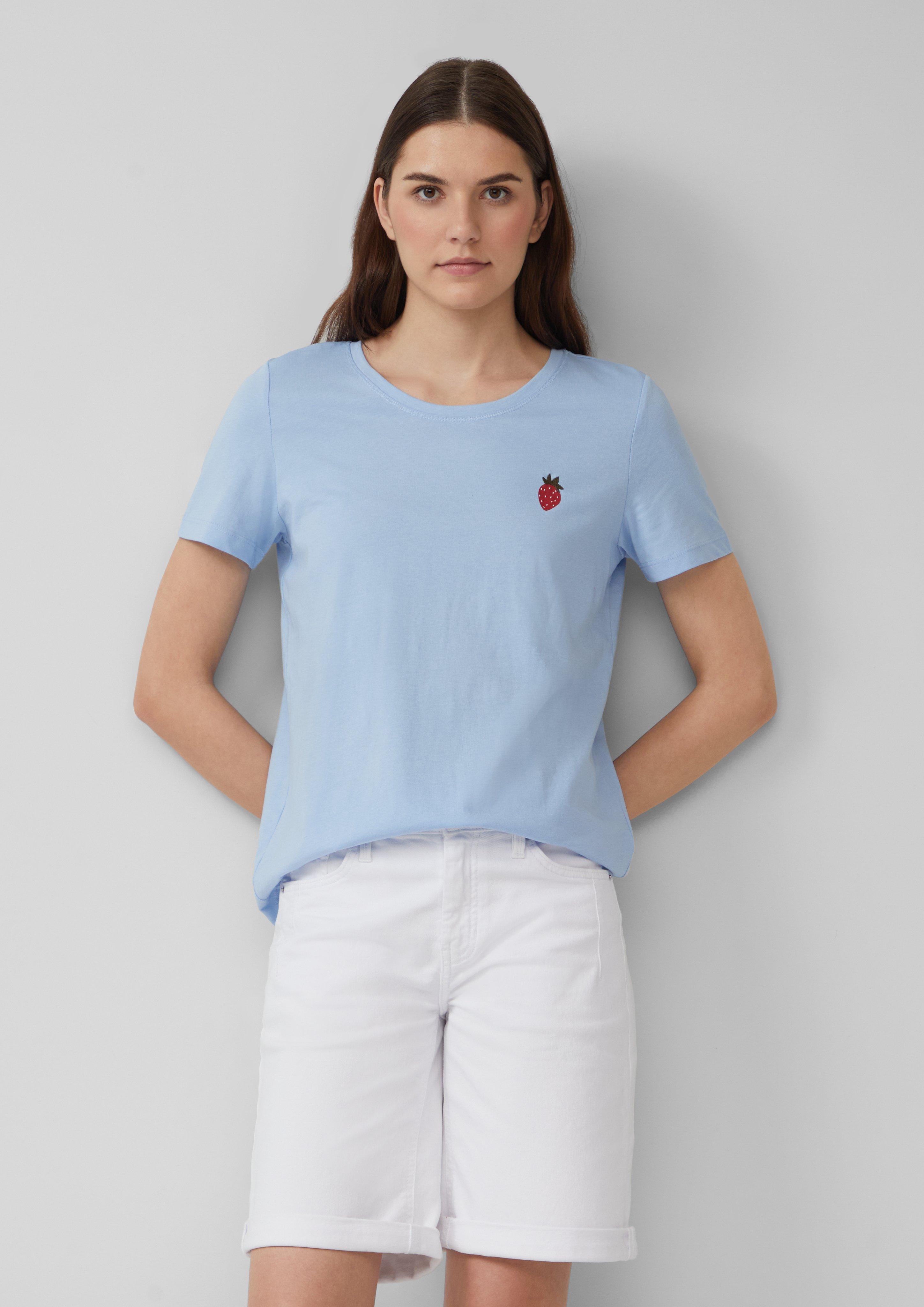 T-shirt in 50D3, 01D7, 01D4, 13D0, 11D2, 99D5, 35D1, 88D4 & 99D7