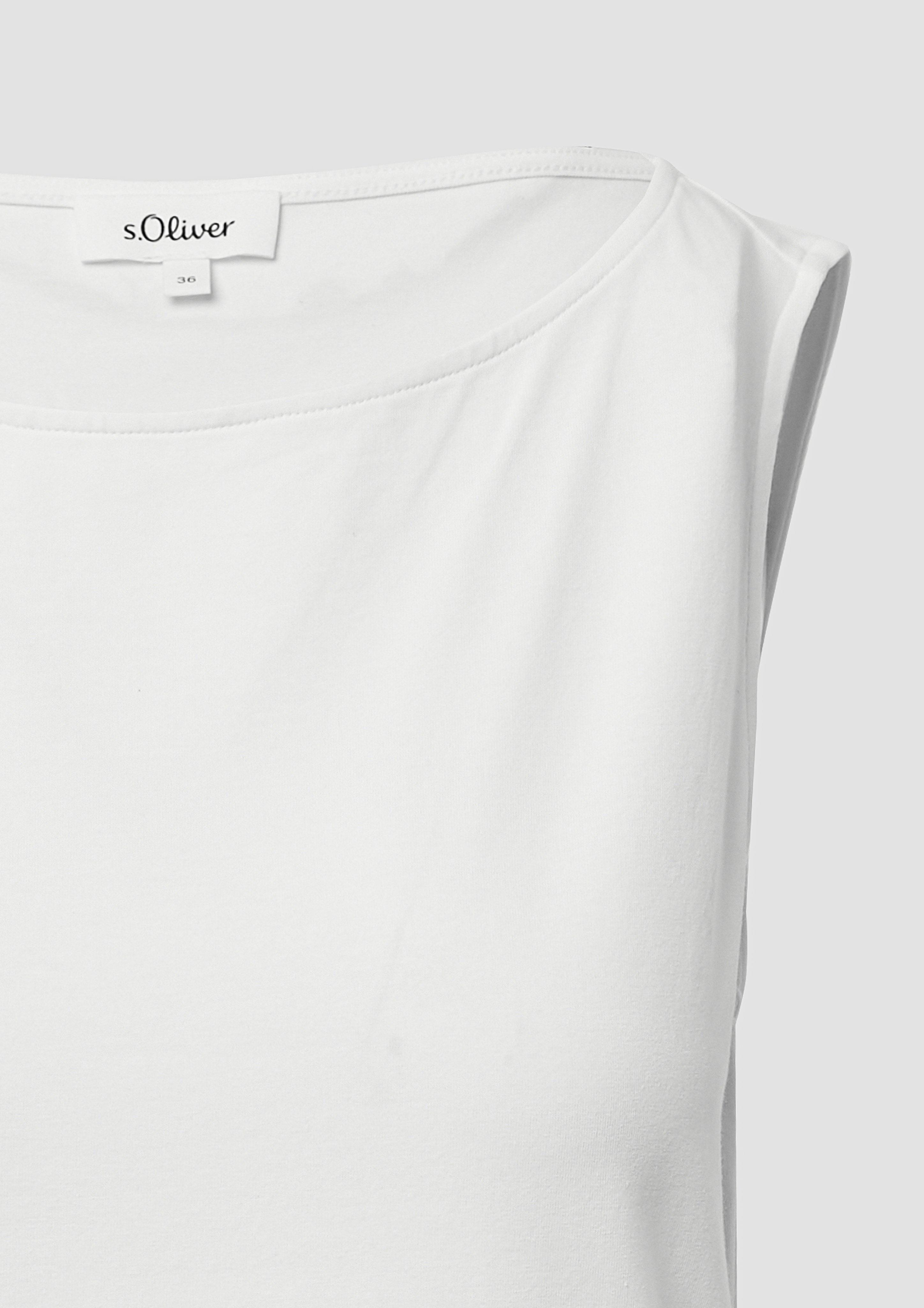 T-shirt in 0100 & 8828