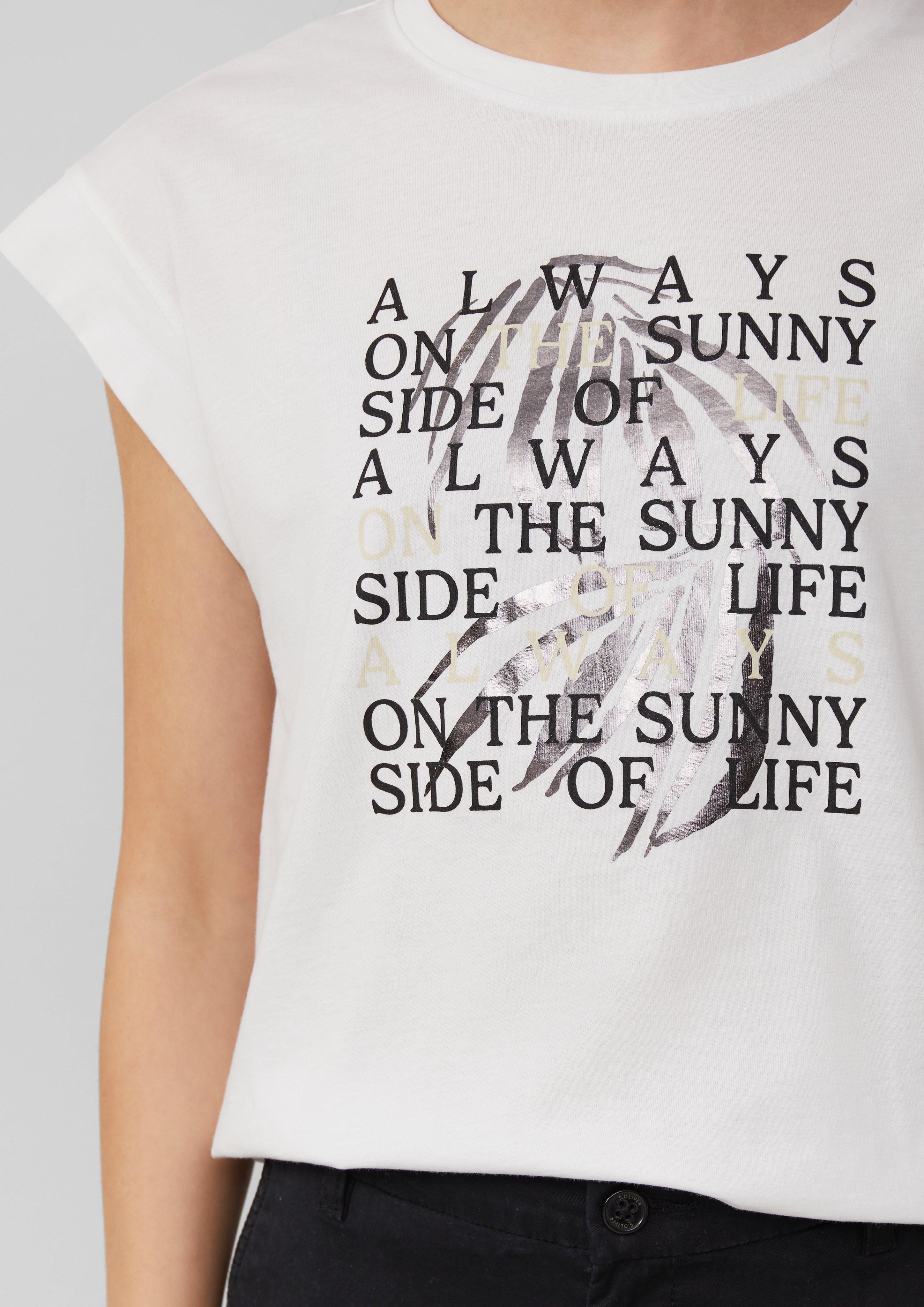 T-shirt in 01D1, 35D1, 01D0, 99D1 & 50D0