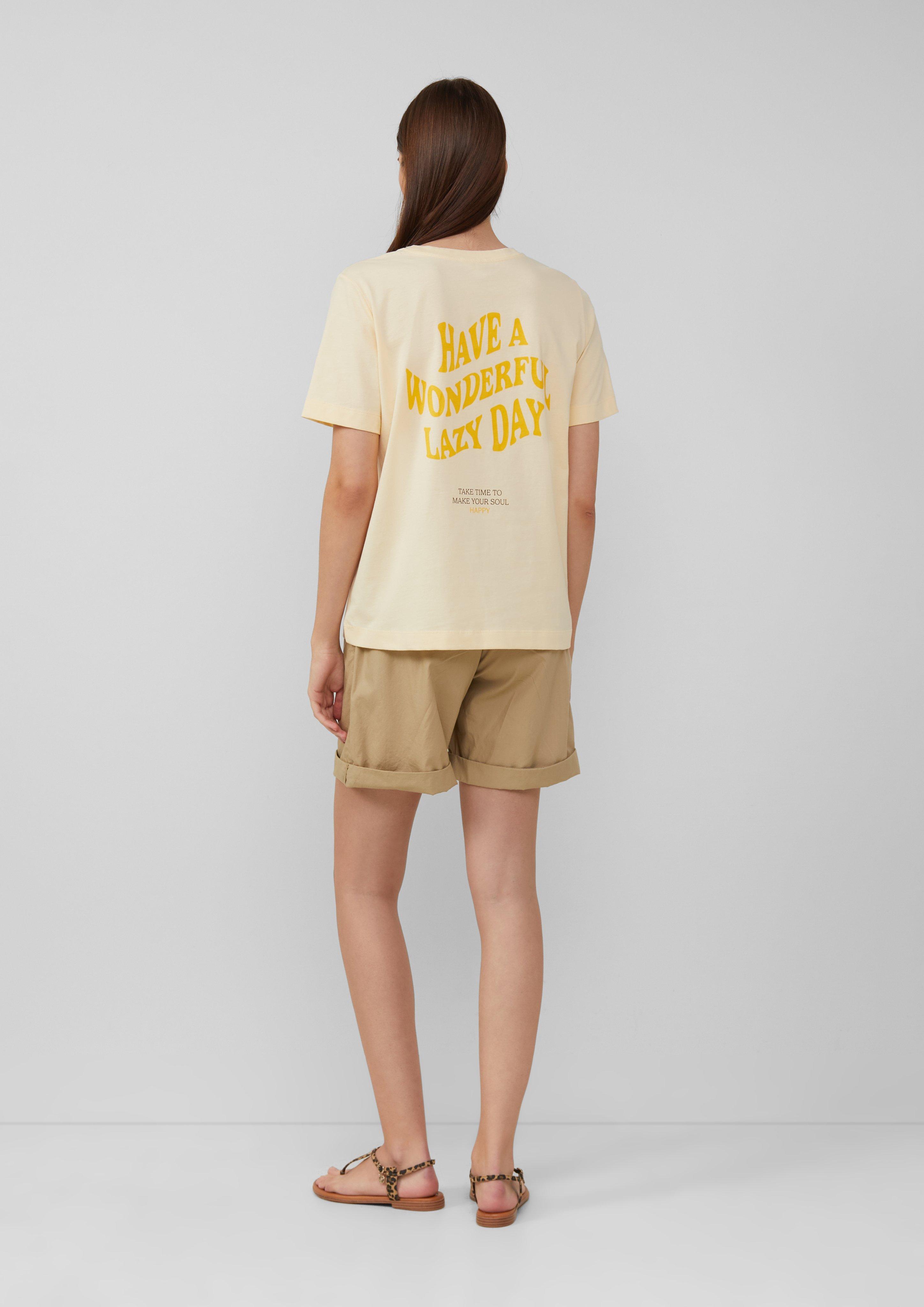 T-Shirt in 11D0, 50D0, 01D1 & 01D2