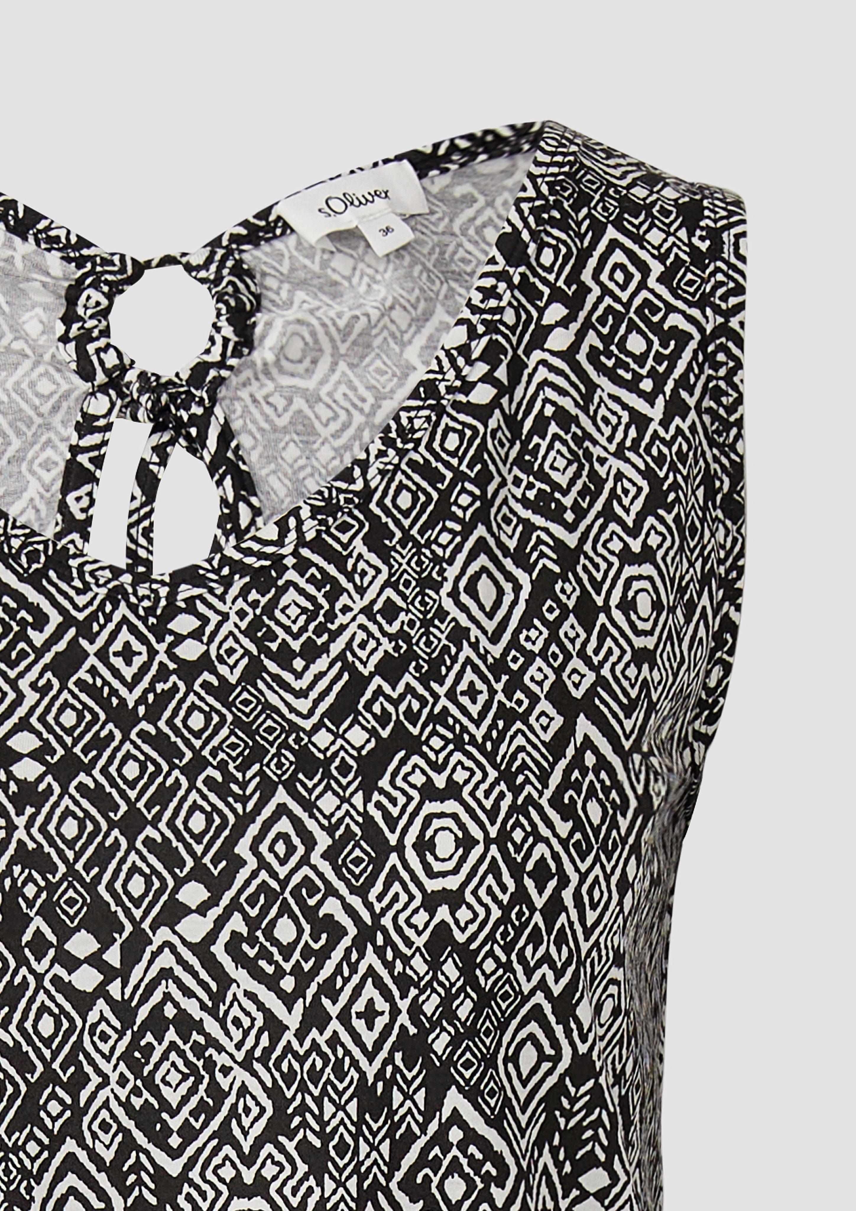 T-Shirt in 99B0, 35B0, 99A2, 9999, 3533, 0100 & 6099