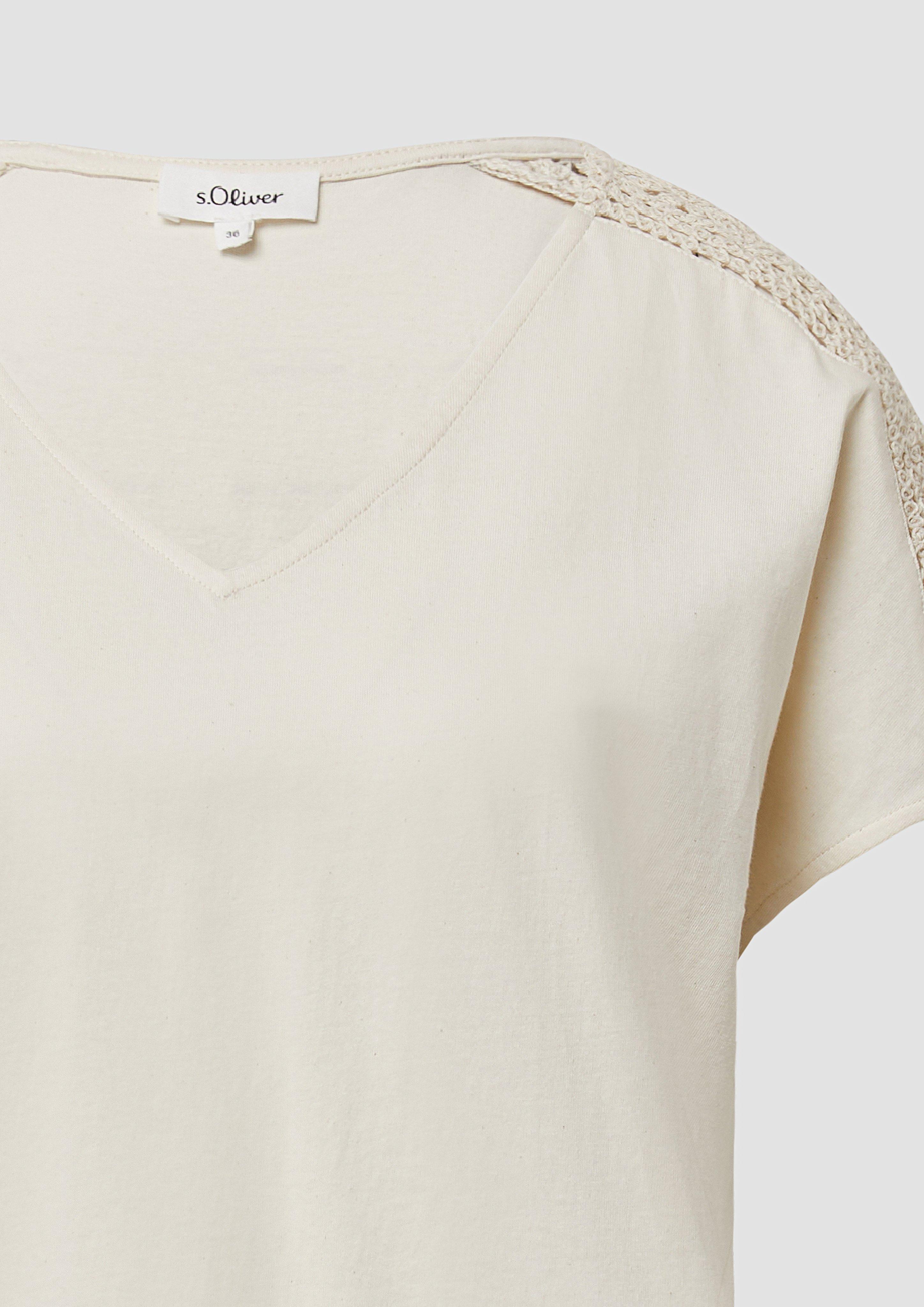 T-shirt in 8105 & 9999