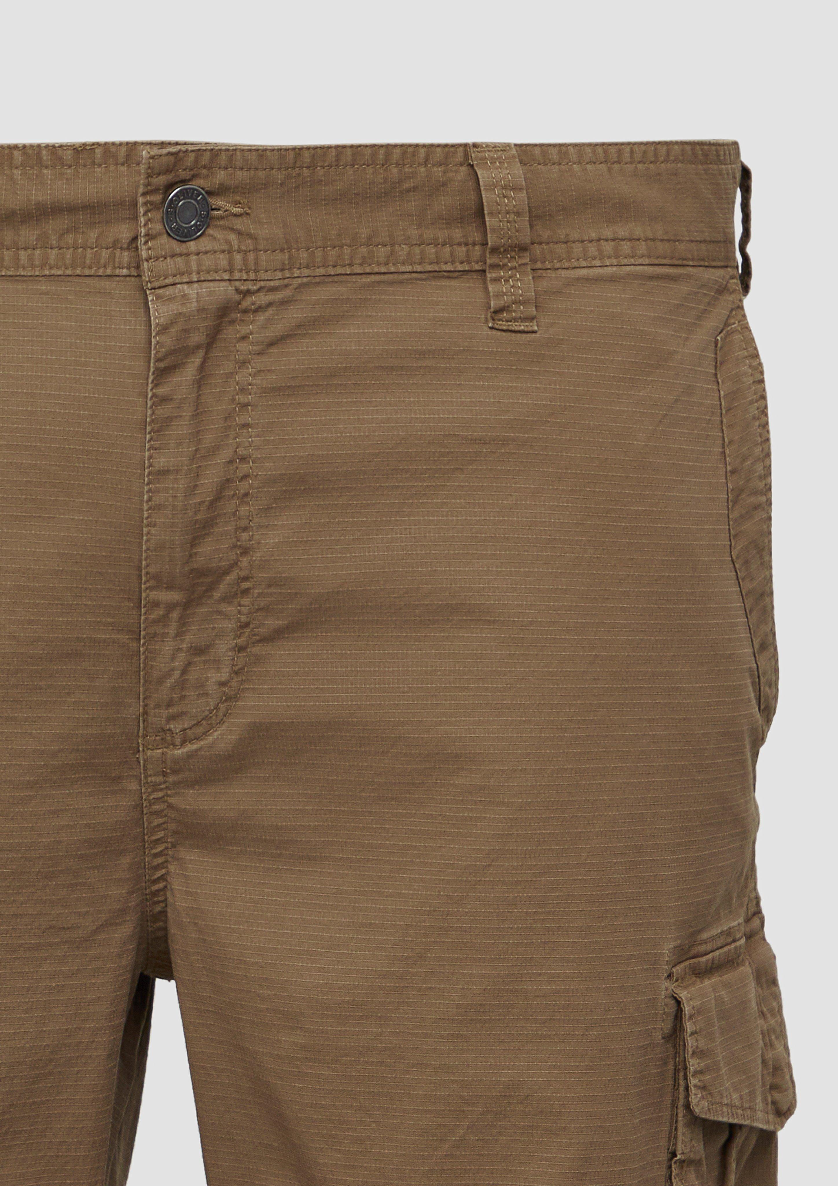 Bermuda in 8483, 5852 & 9467