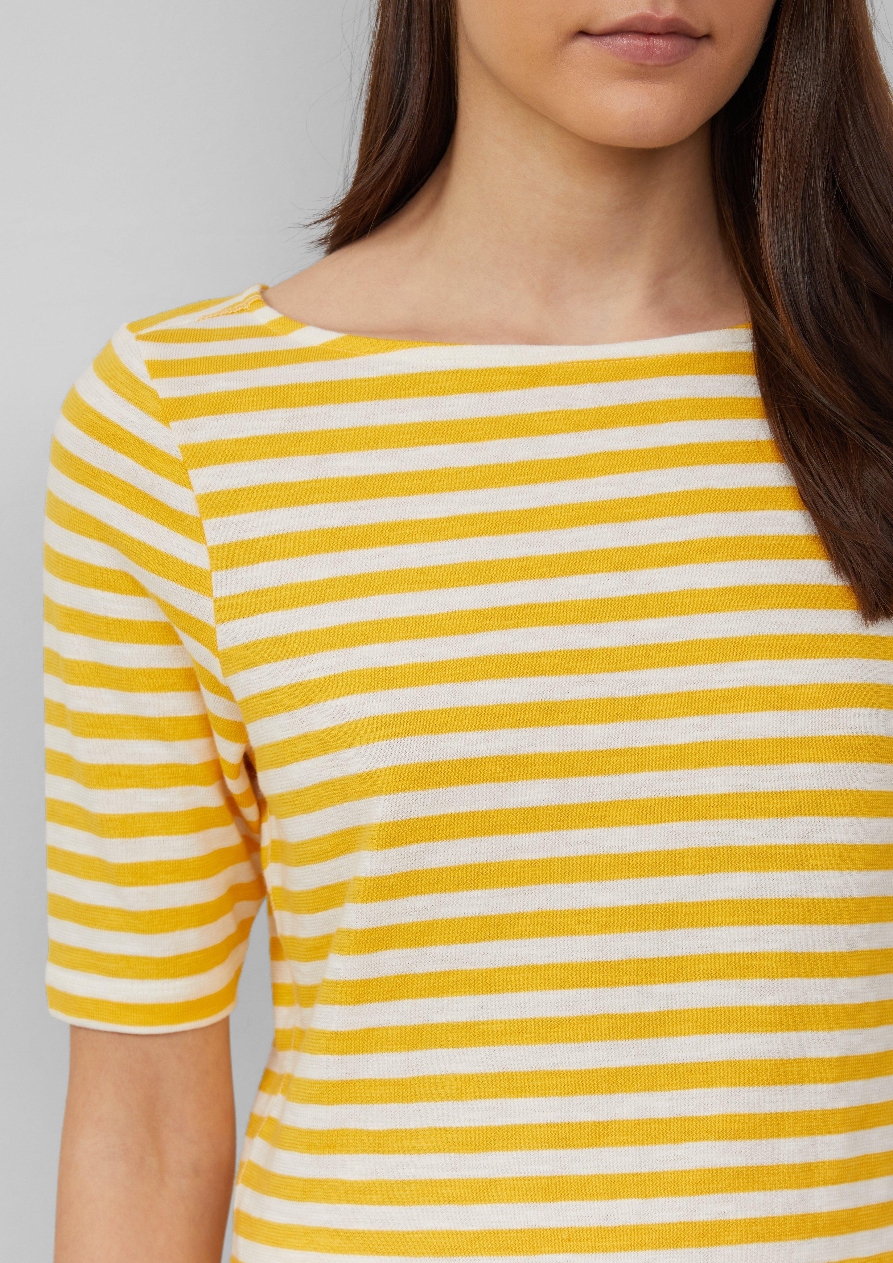 T-shirt in 13G2, 88G2, 50G2, 83G2, 35G2 & 02G2