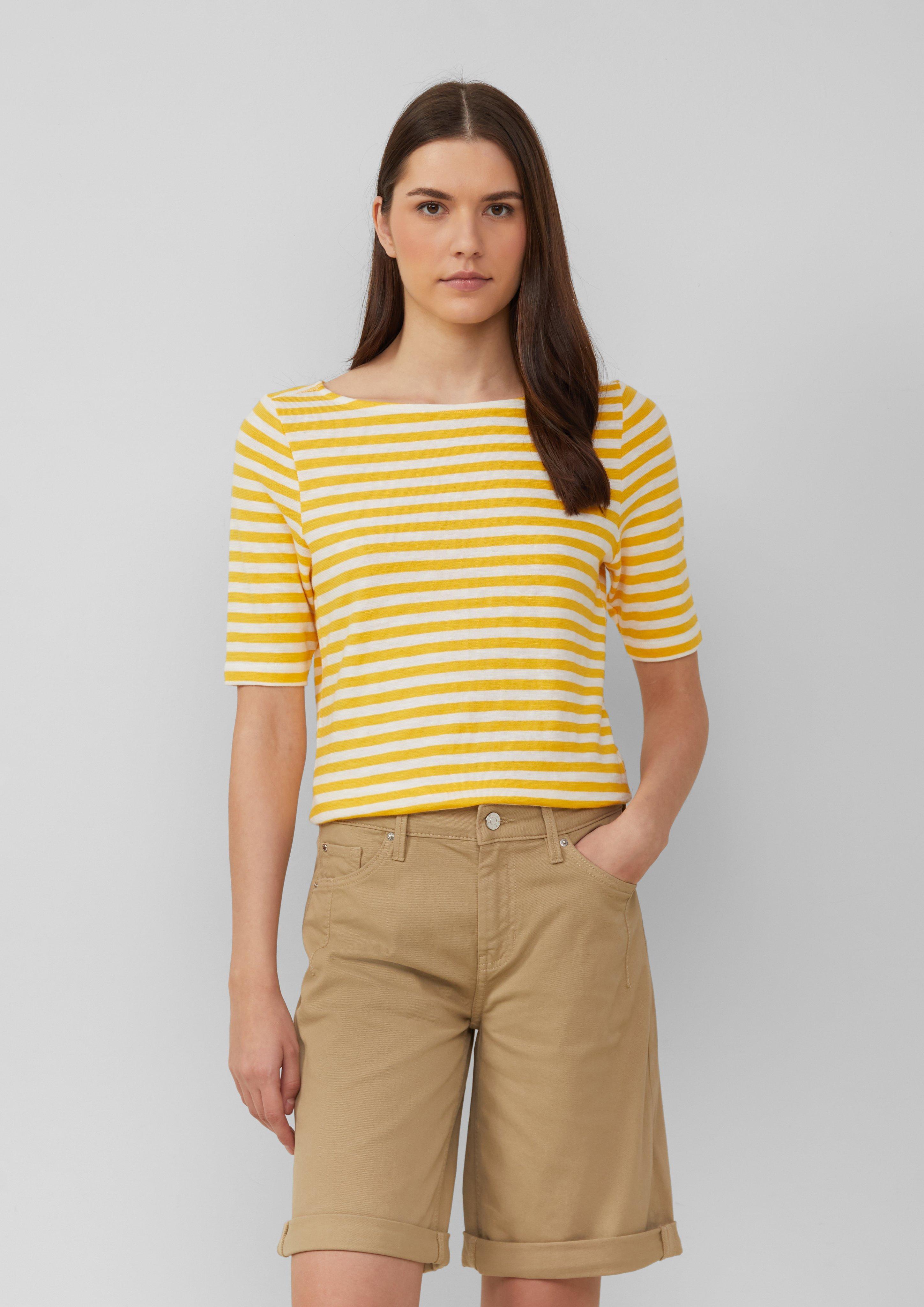 T-shirt in 13G2, 88G2, 50G2, 83G2, 35G2 & 02G2