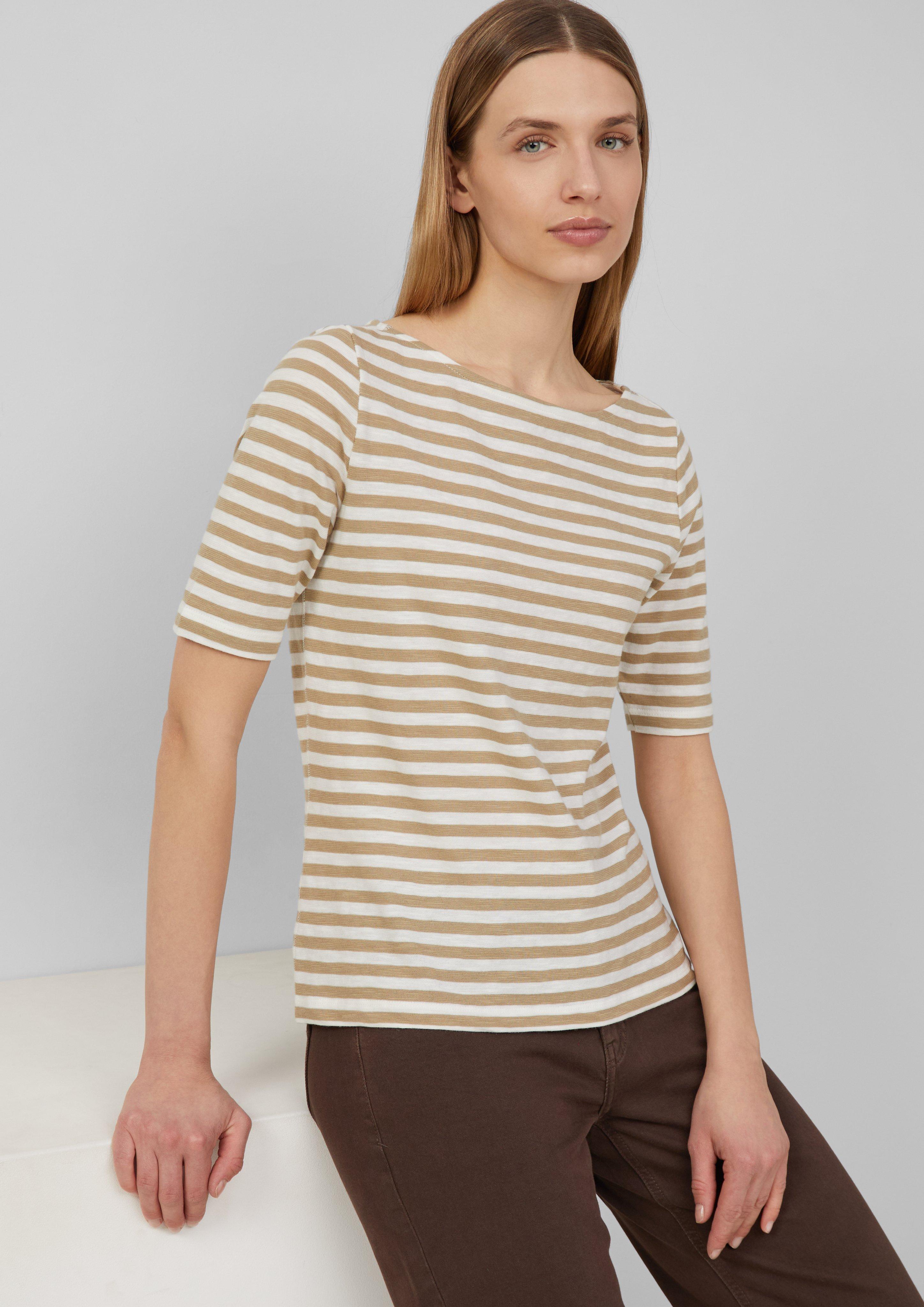 T-shirt in 83G2, 88G2, 50G2, 35G2, 13G2 &amp; 02G2