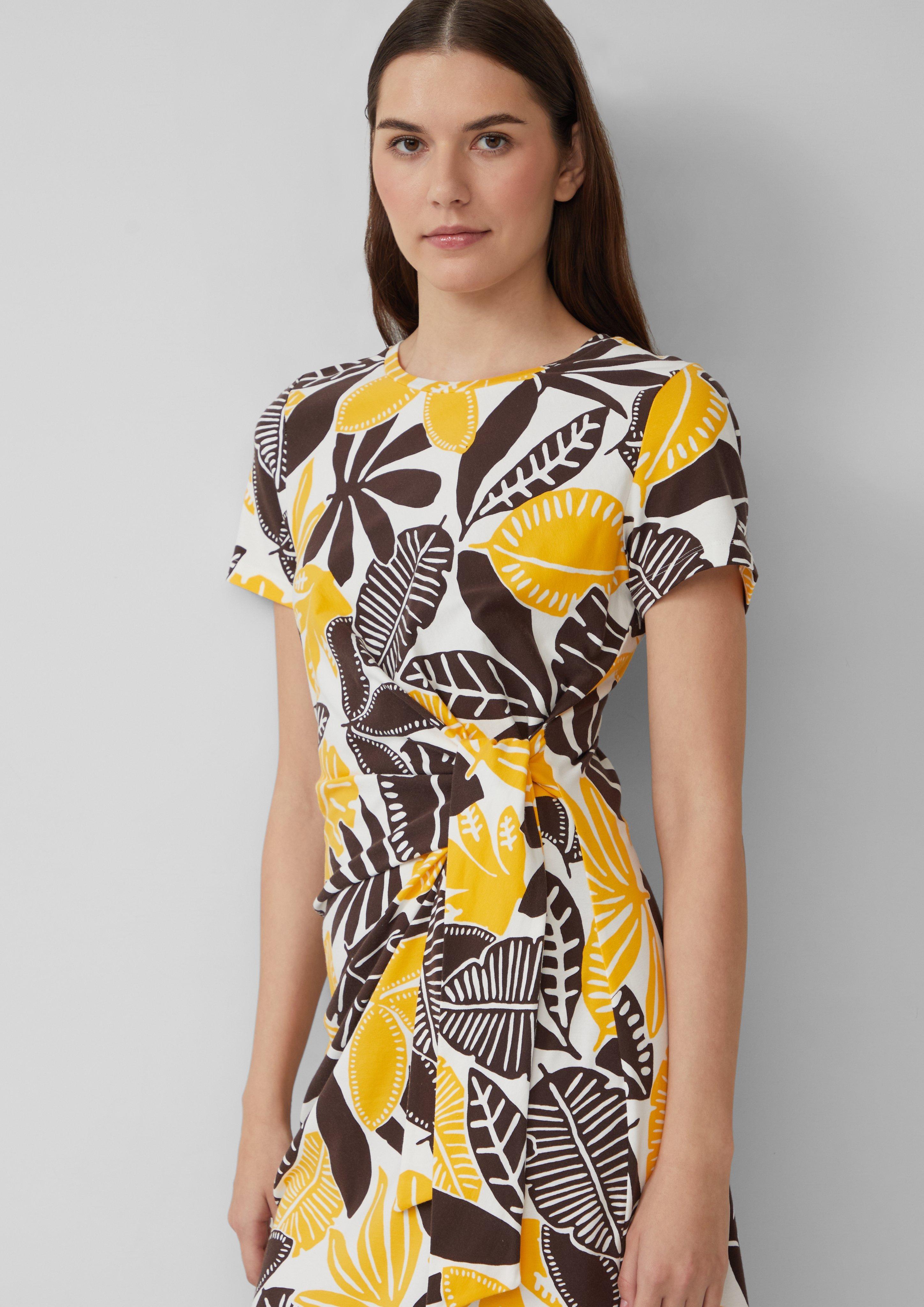 Dress in 02A0, 9999 & 99A0