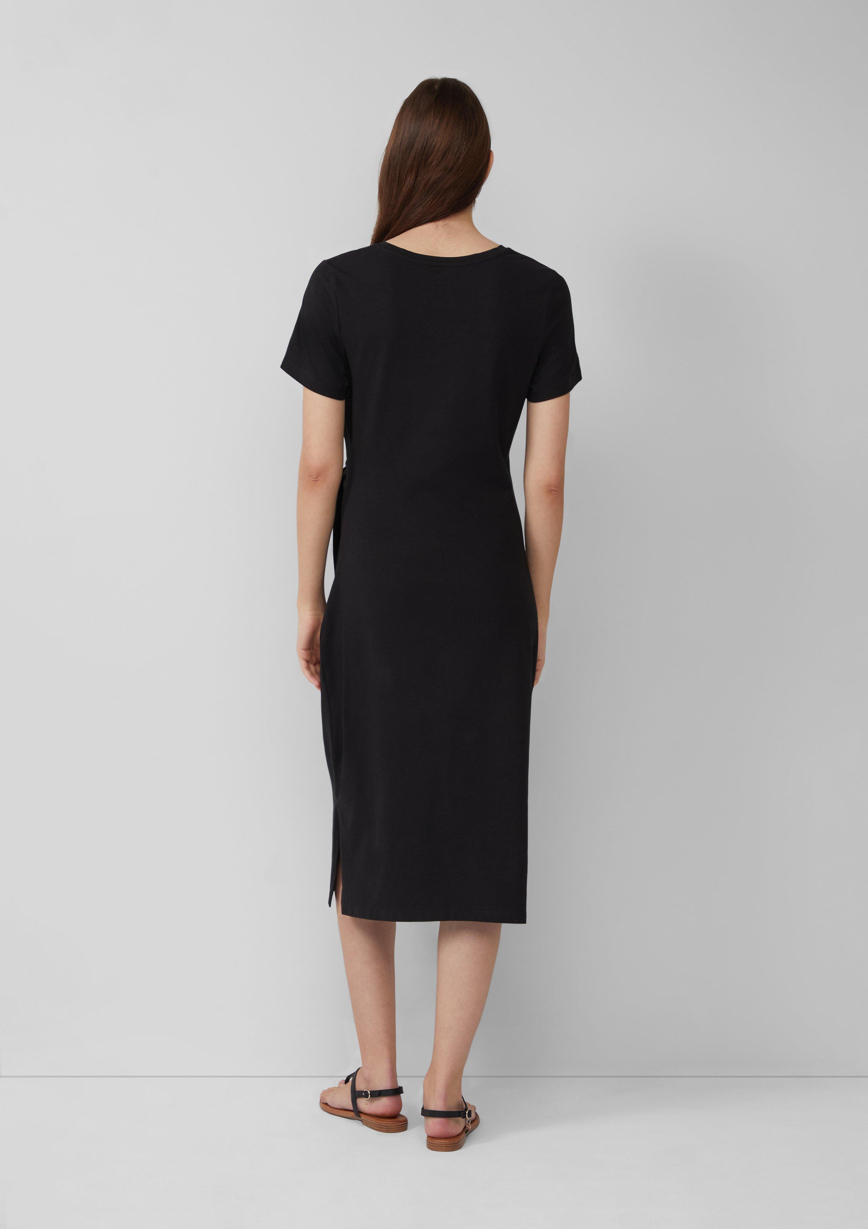 Jurk in 9999, 99A0 & 02A0