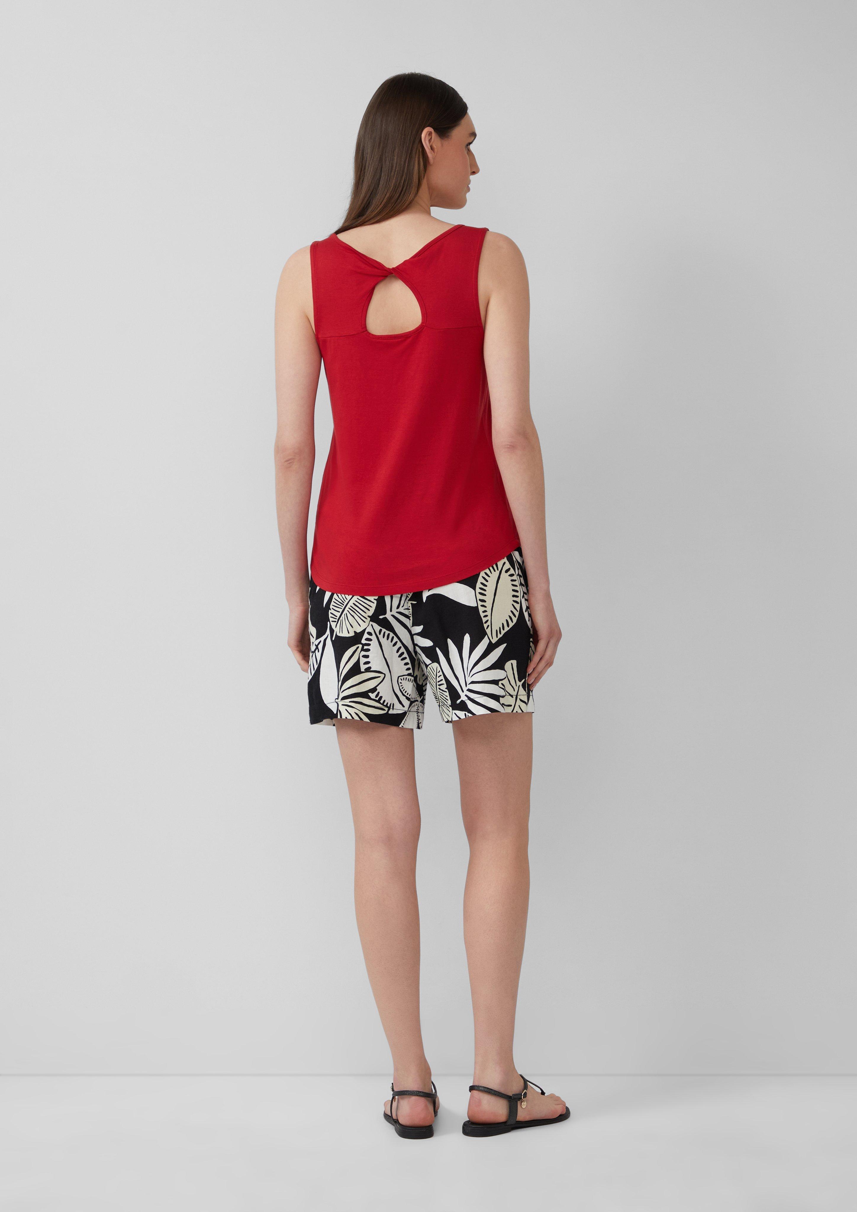 T-shirt in 3533, 35A1, 02A0, 8828, 9999 & 99A0