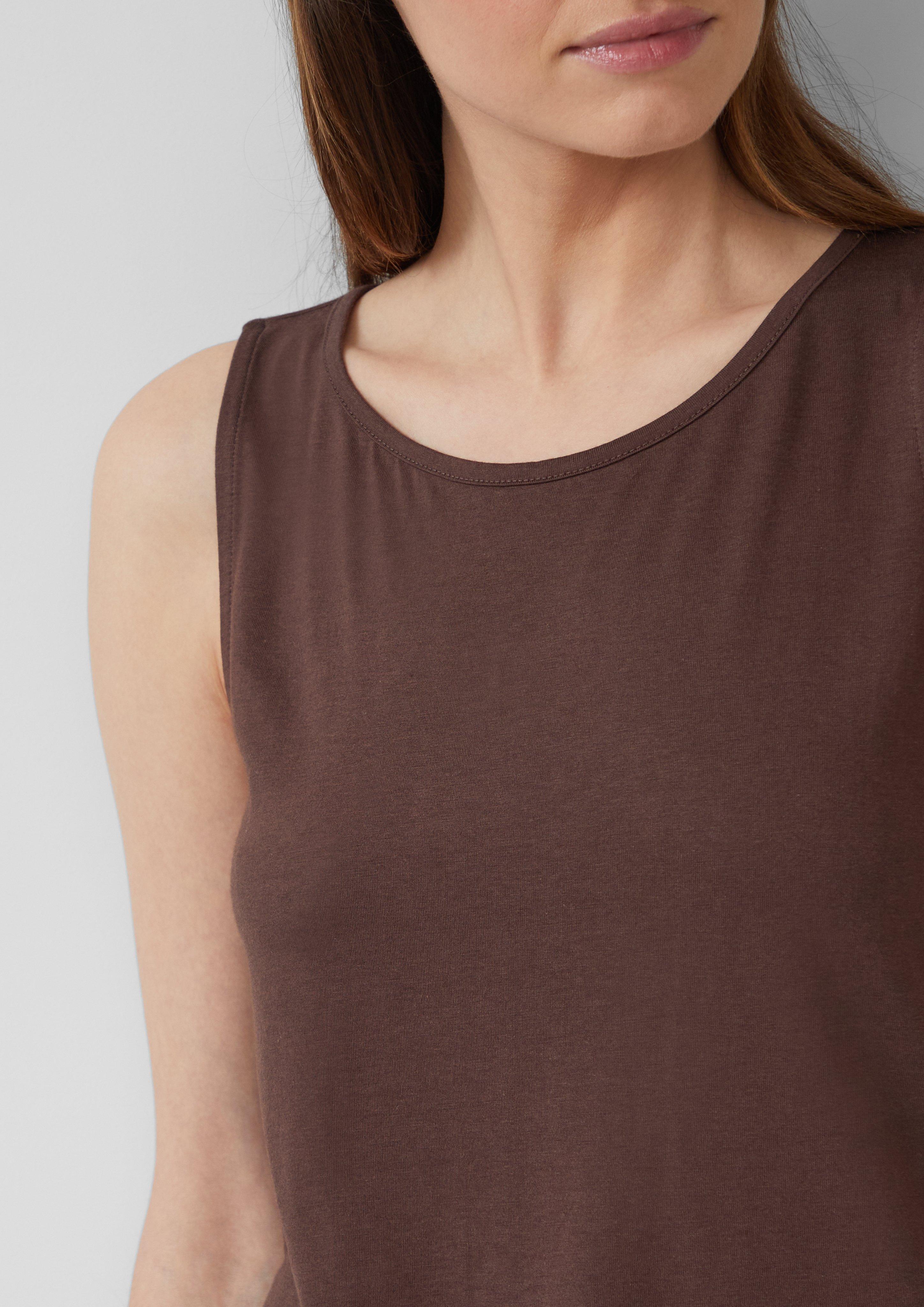 T-shirt in 8828, 35A1, 3533, 02A0, 9999 & 99A0