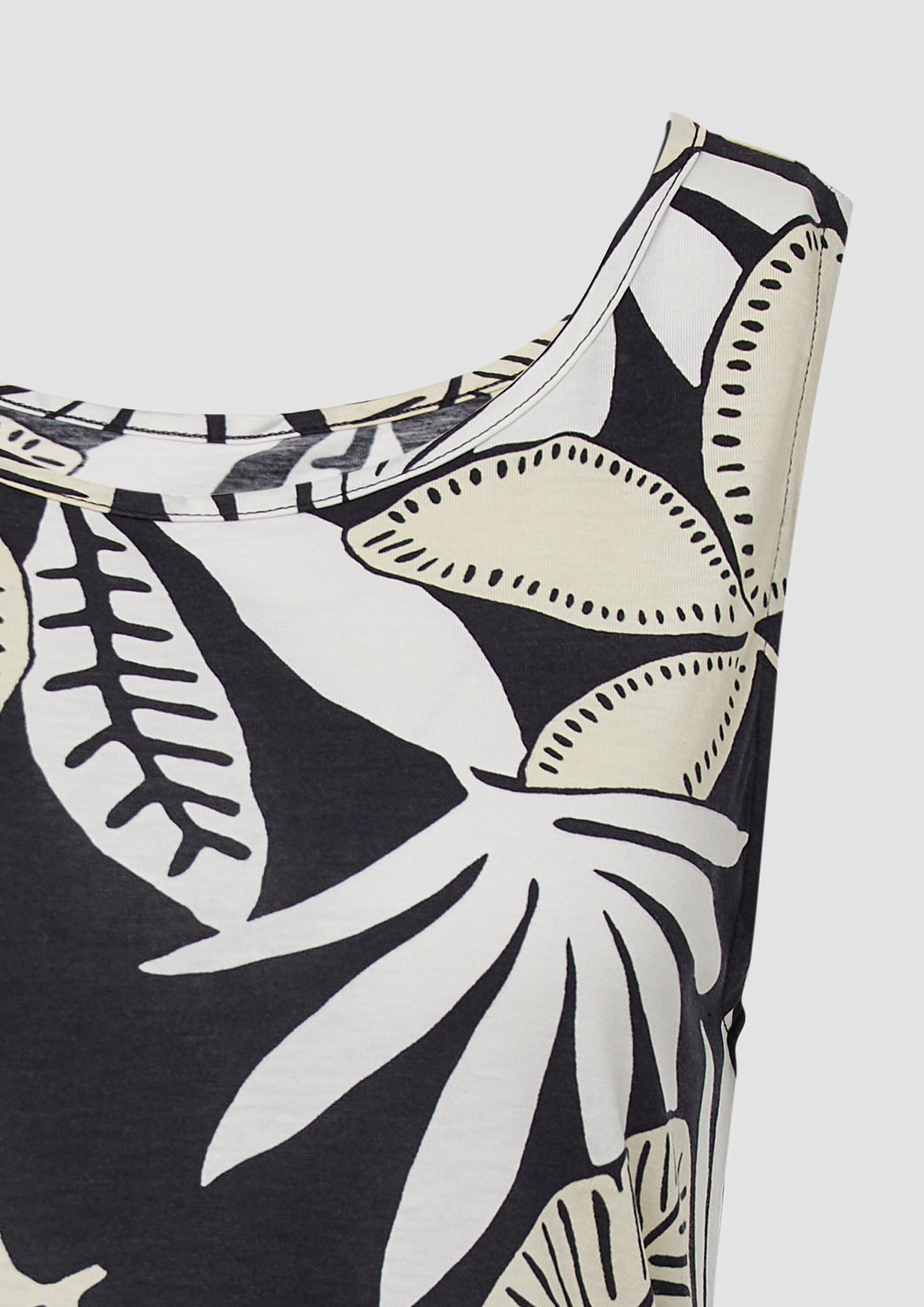 T-Shirt in 99A0, 35A1, 3533, 02A0, 8828 & 9999