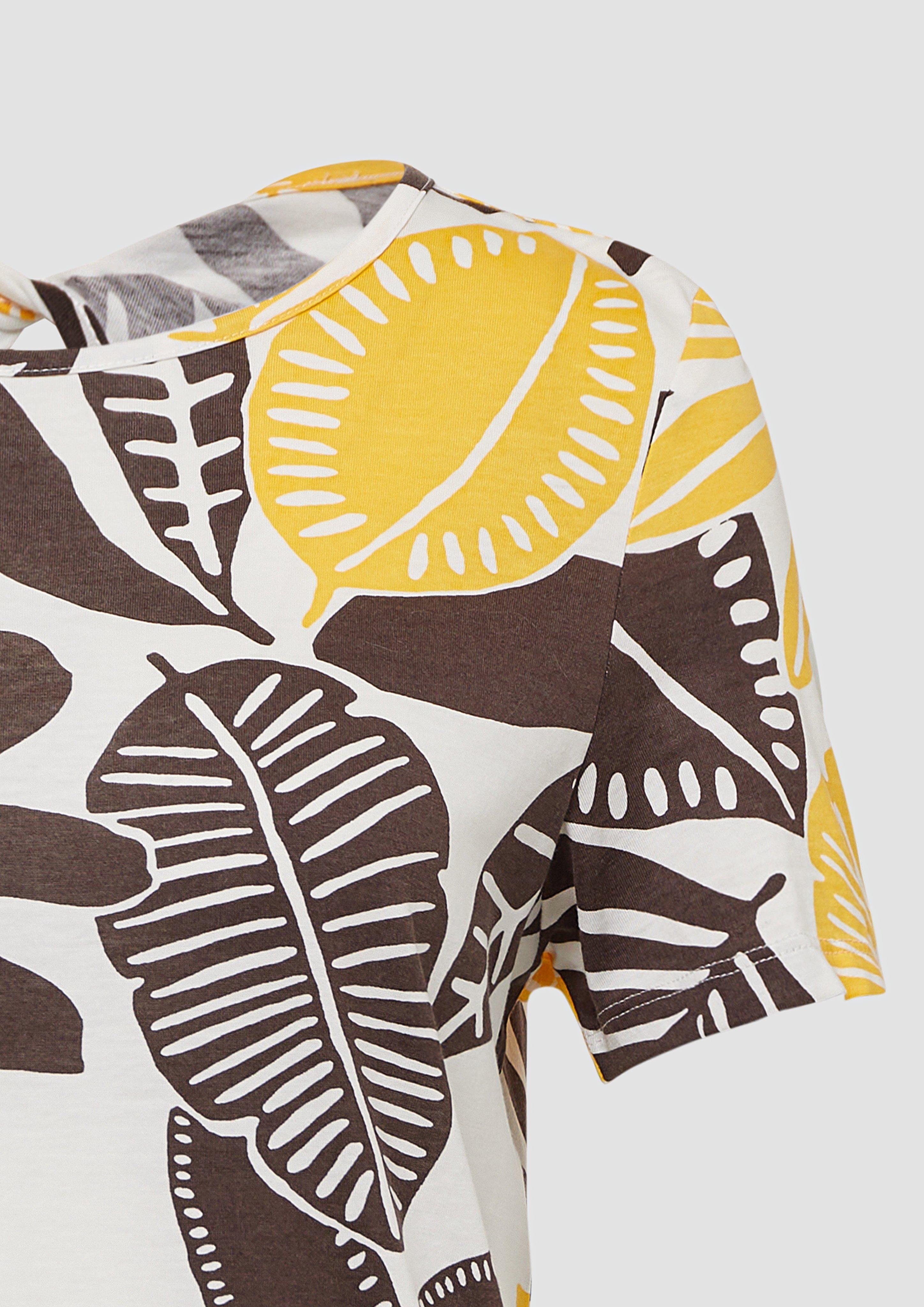 T-Shirt in 02A0, 99A0, 9999, 3533, 35A1 & 8828