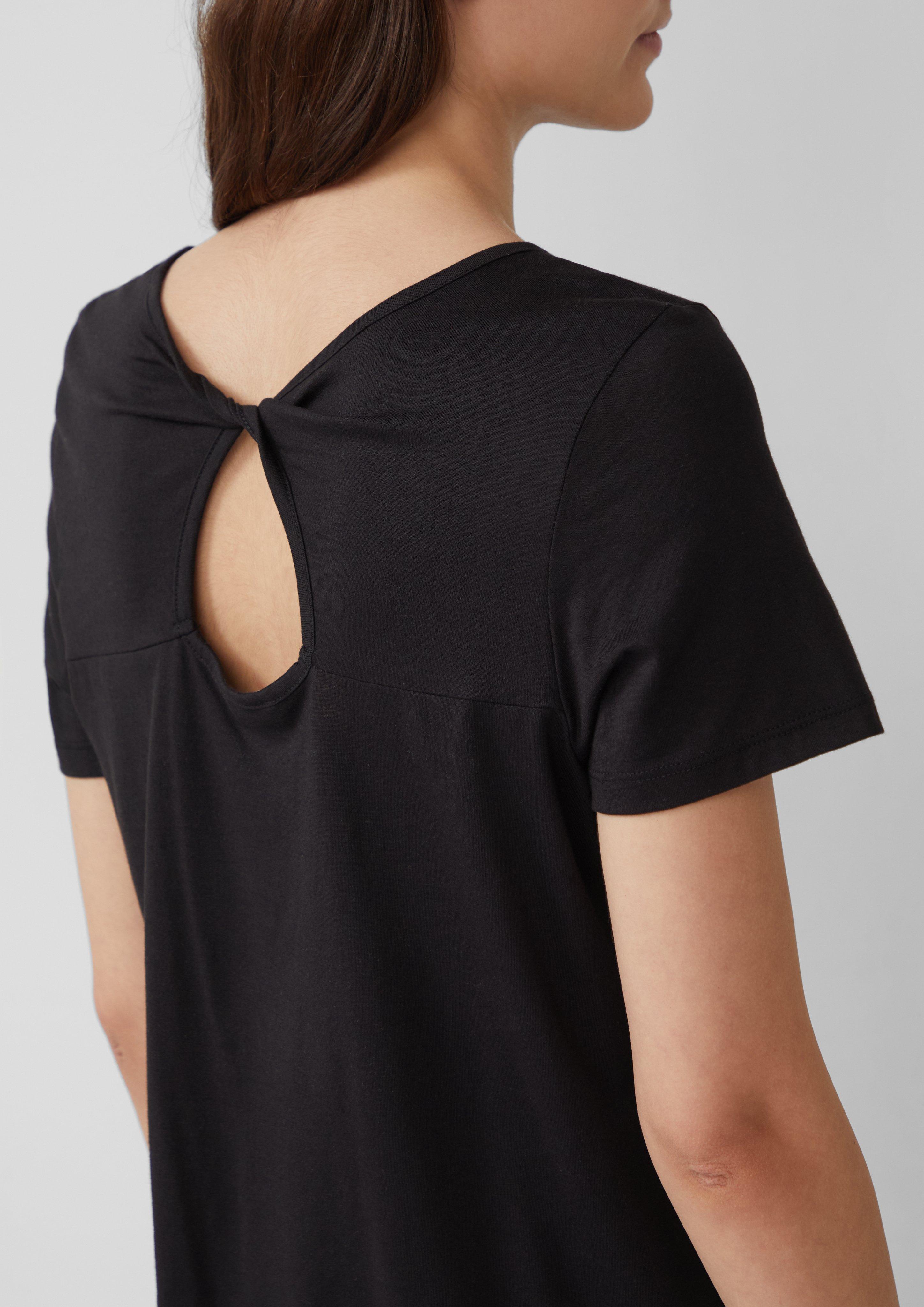 T-Shirt in 9999, 99A0, 3533, 35A1, 02A0 & 8828