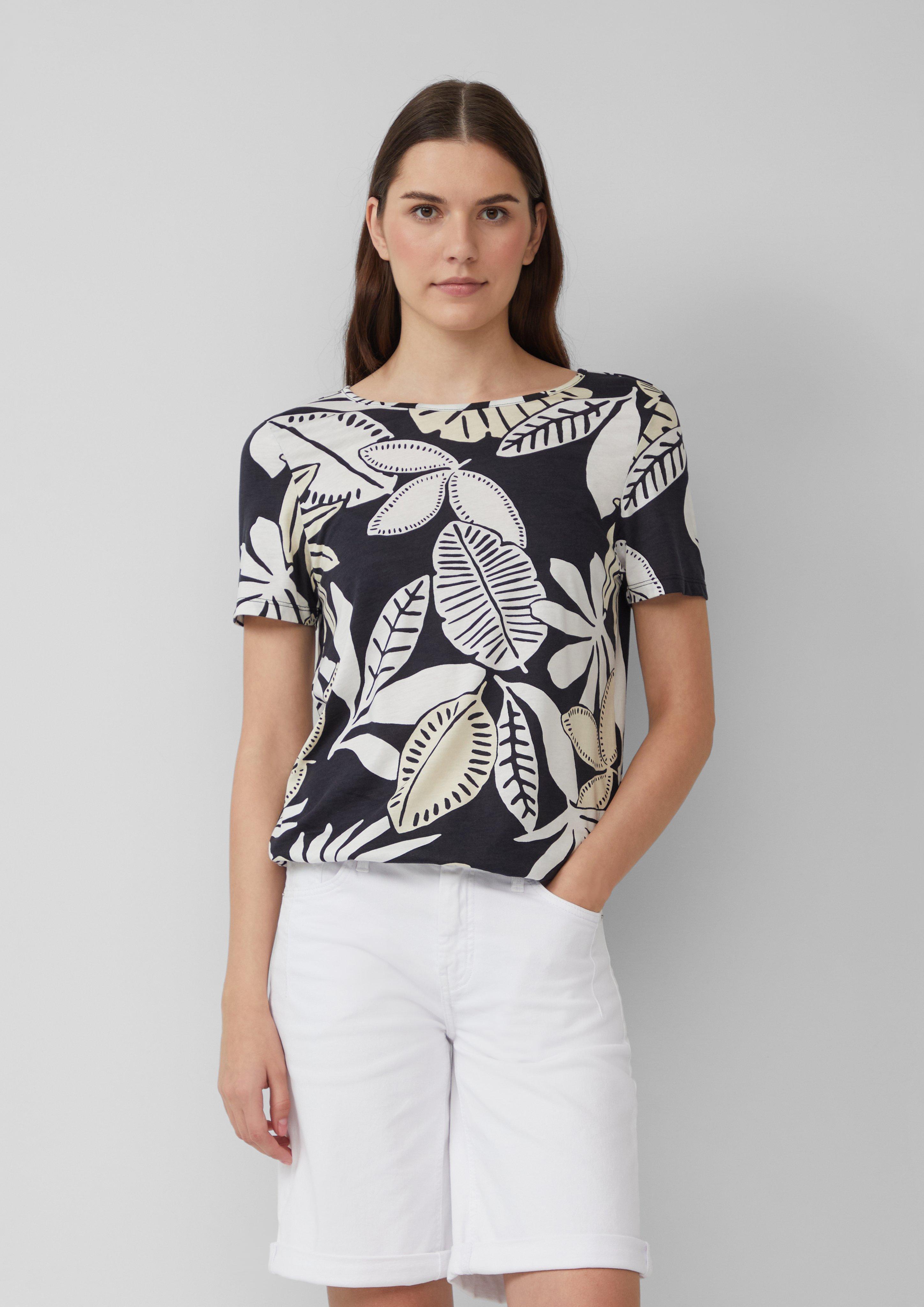 T-shirt in 99A0, 9999, 3533, 35A1, 02A0 & 8828