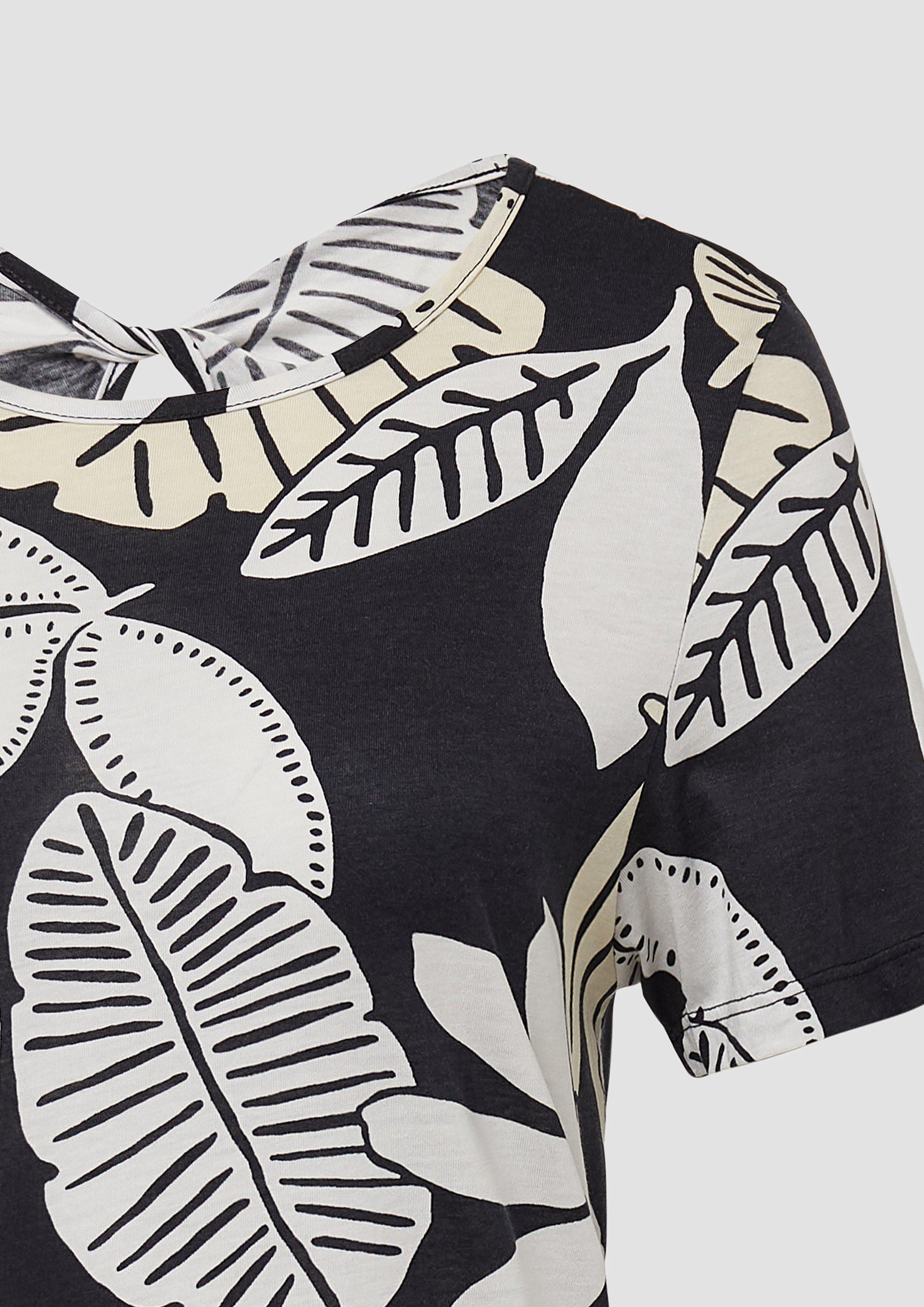 T-shirt in 99A0, 9999, 3533, 35A1, 02A0 & 8828