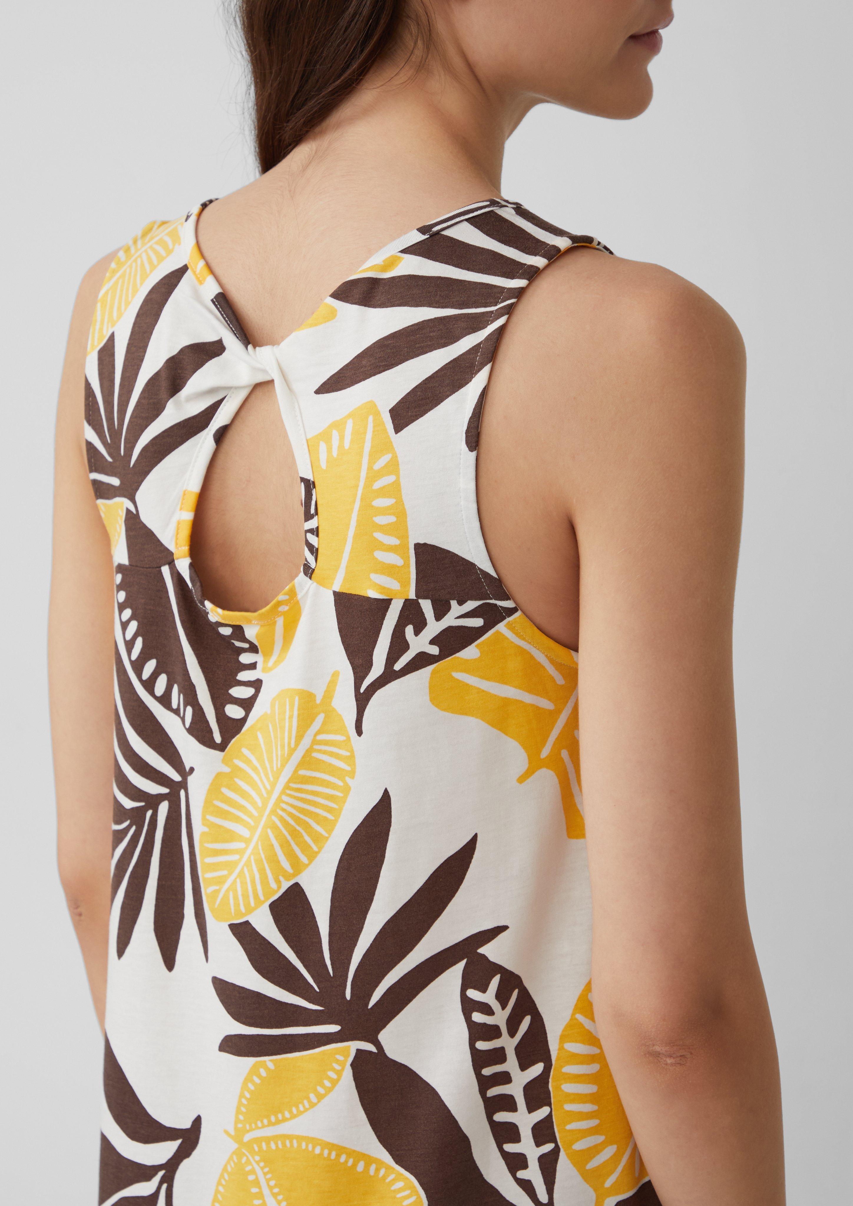 Robe in 02A0, 3533, 35A1, 9999 & 99A0