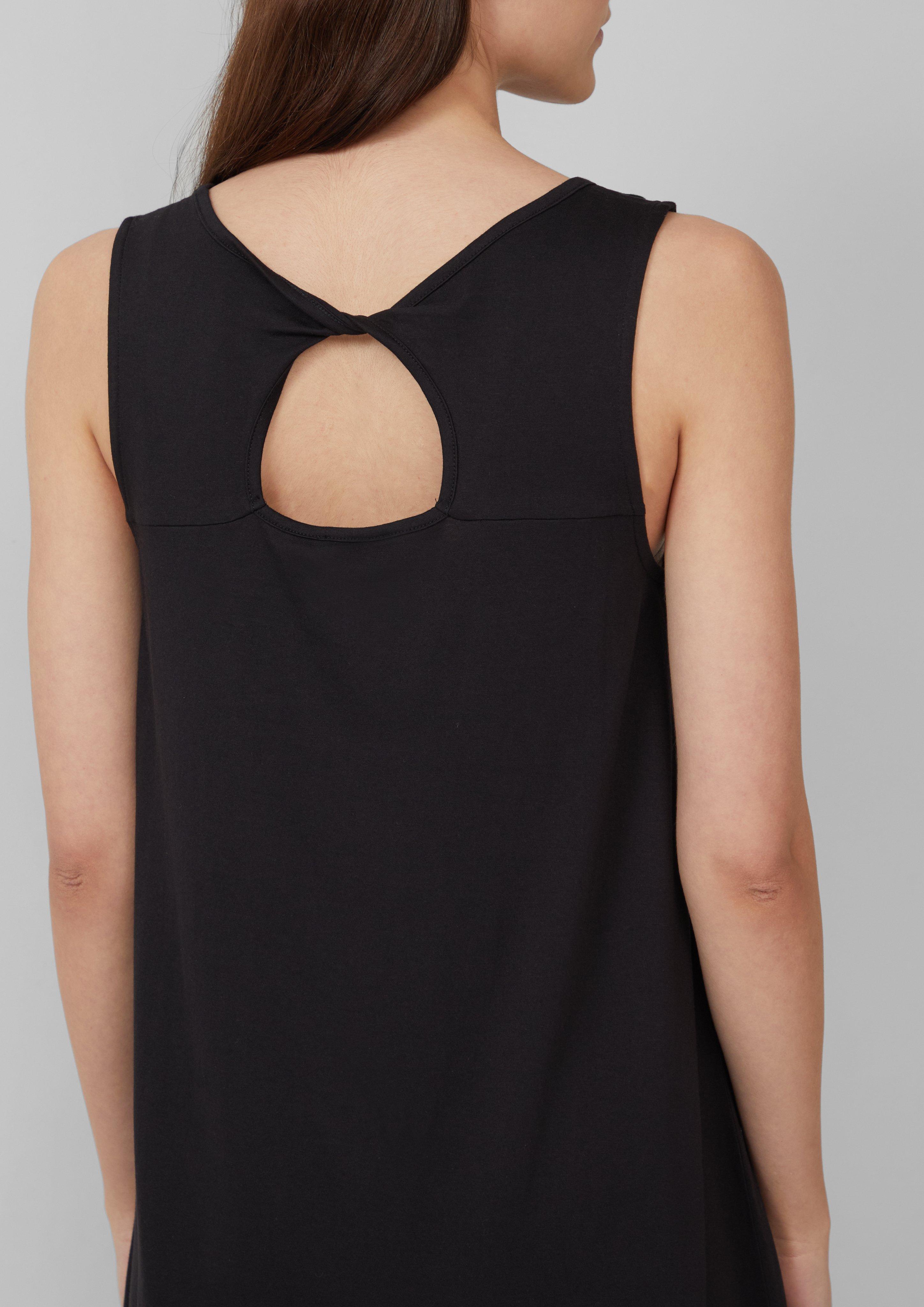 Robe in 9999, 3533, 35A1, 02A0 & 99A0