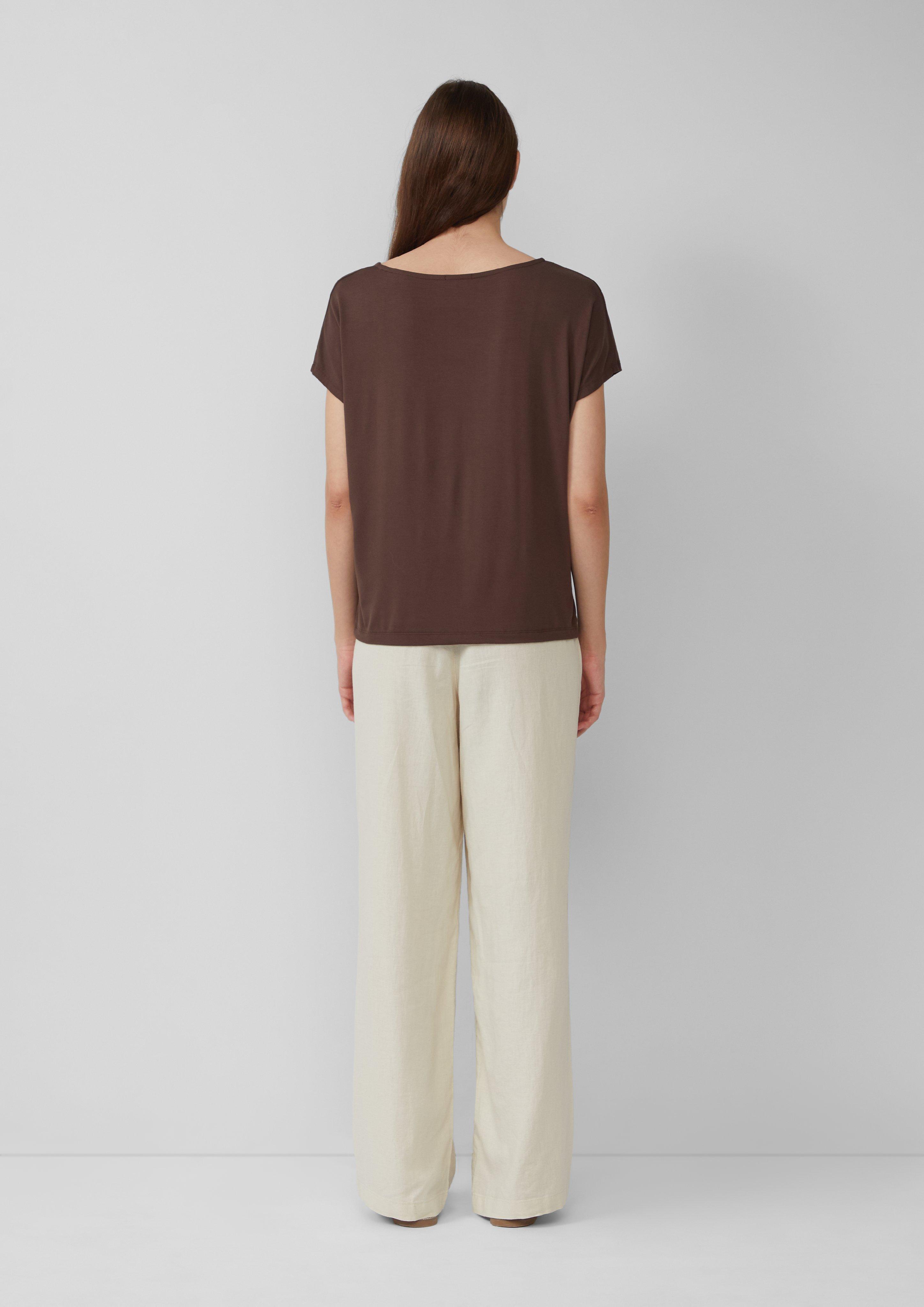 T-shirt in 8828, 1395 & 3533