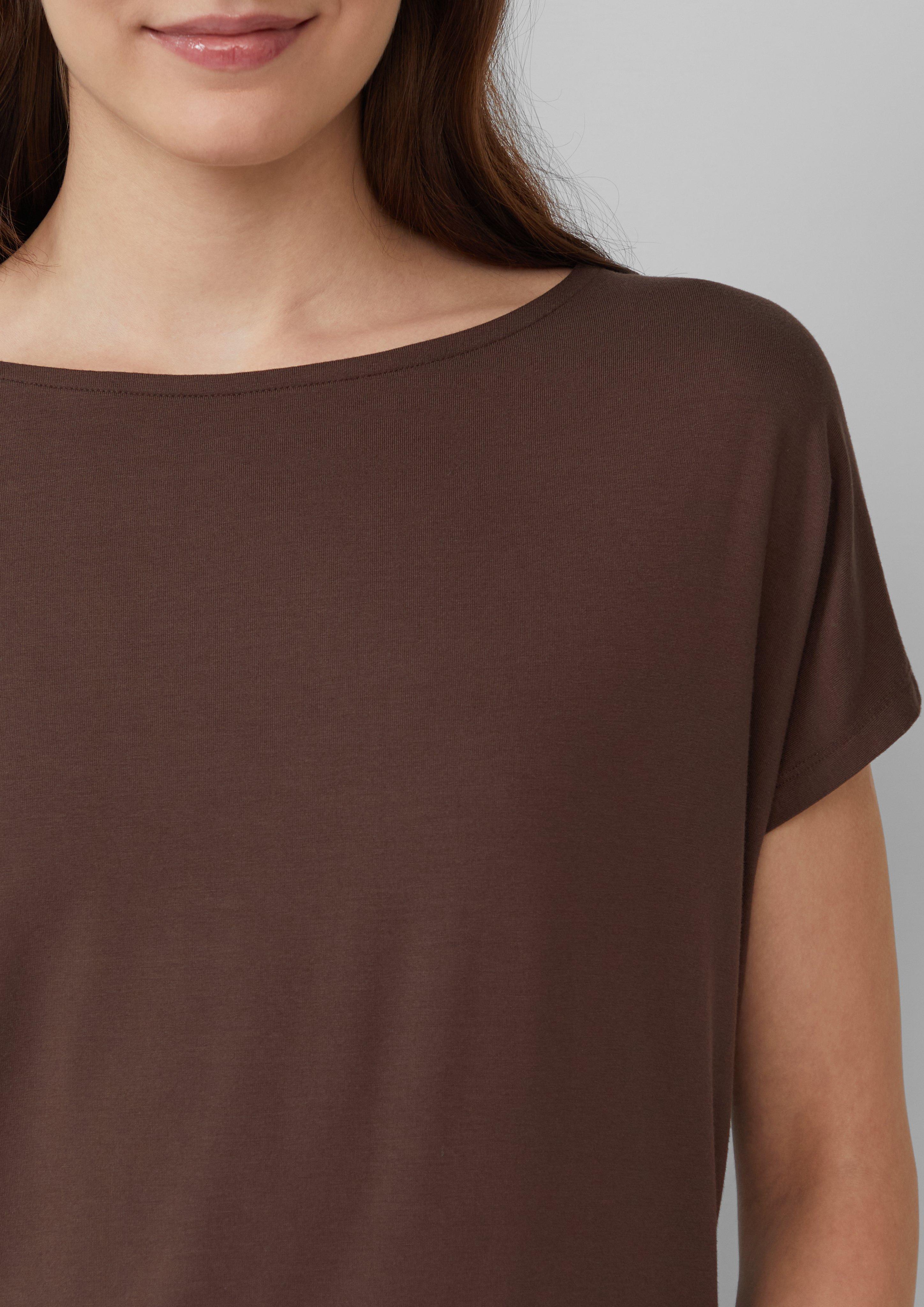 T-shirt in 8828, 1395 & 3533