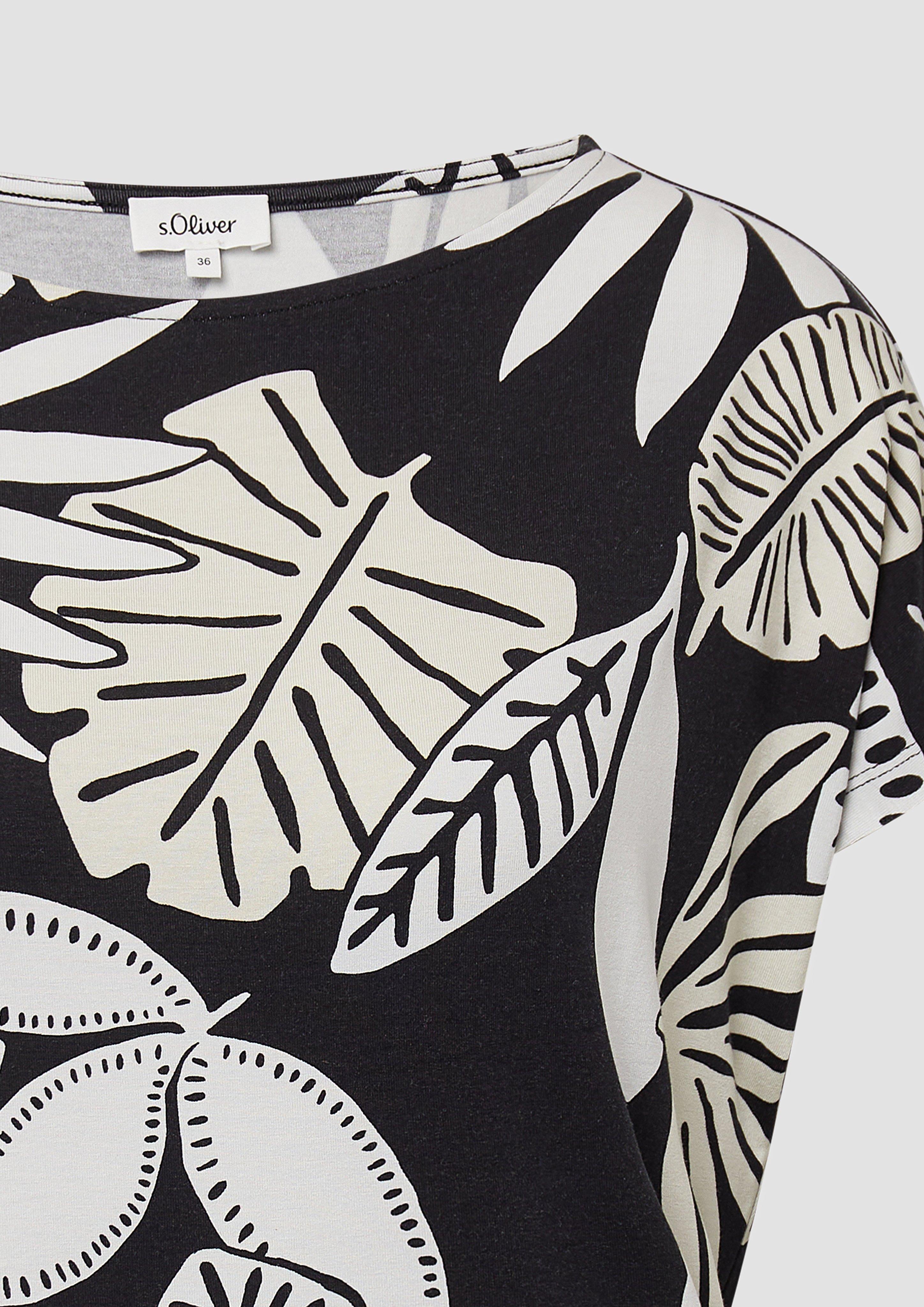 T-Shirt in 99A0, 35A1 & 02A0