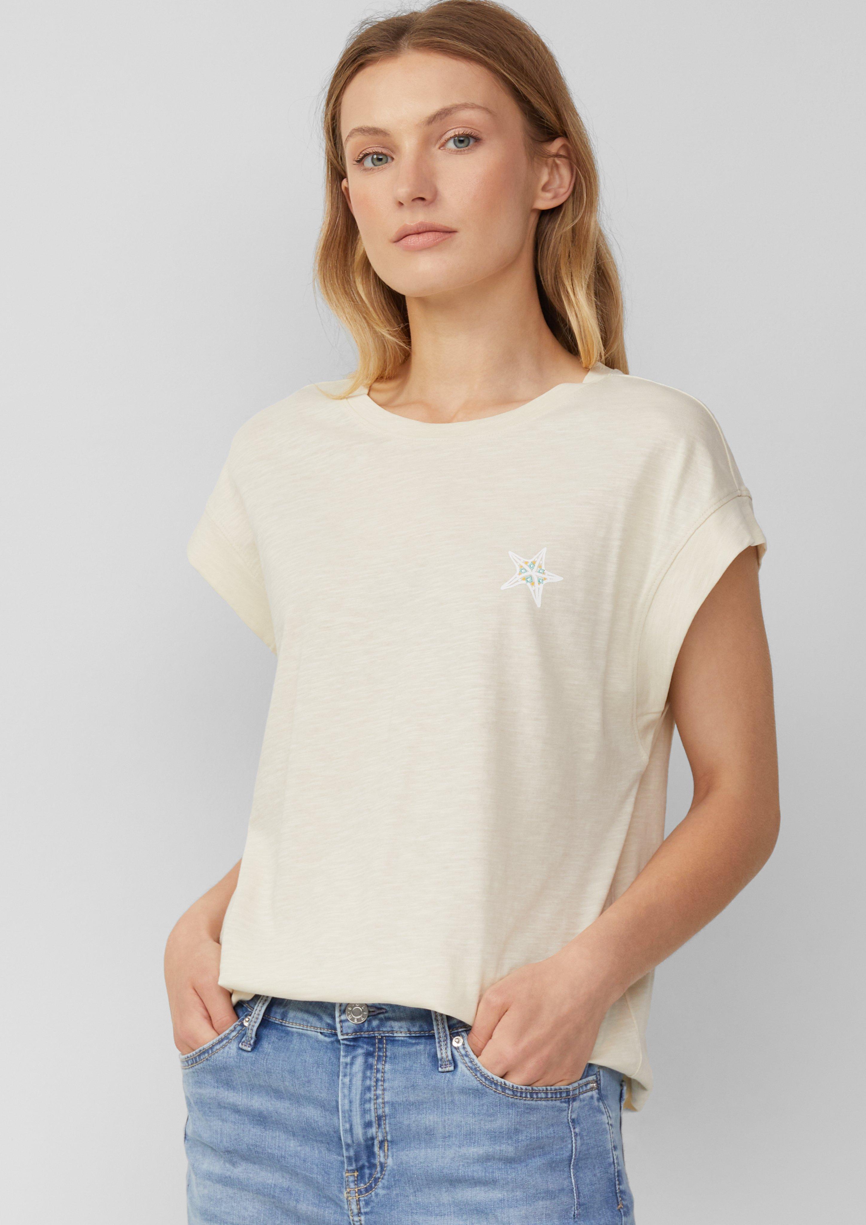 T-shirt in 07D1, 60D3, 88D0, 99D1, 35D2 & 01D0