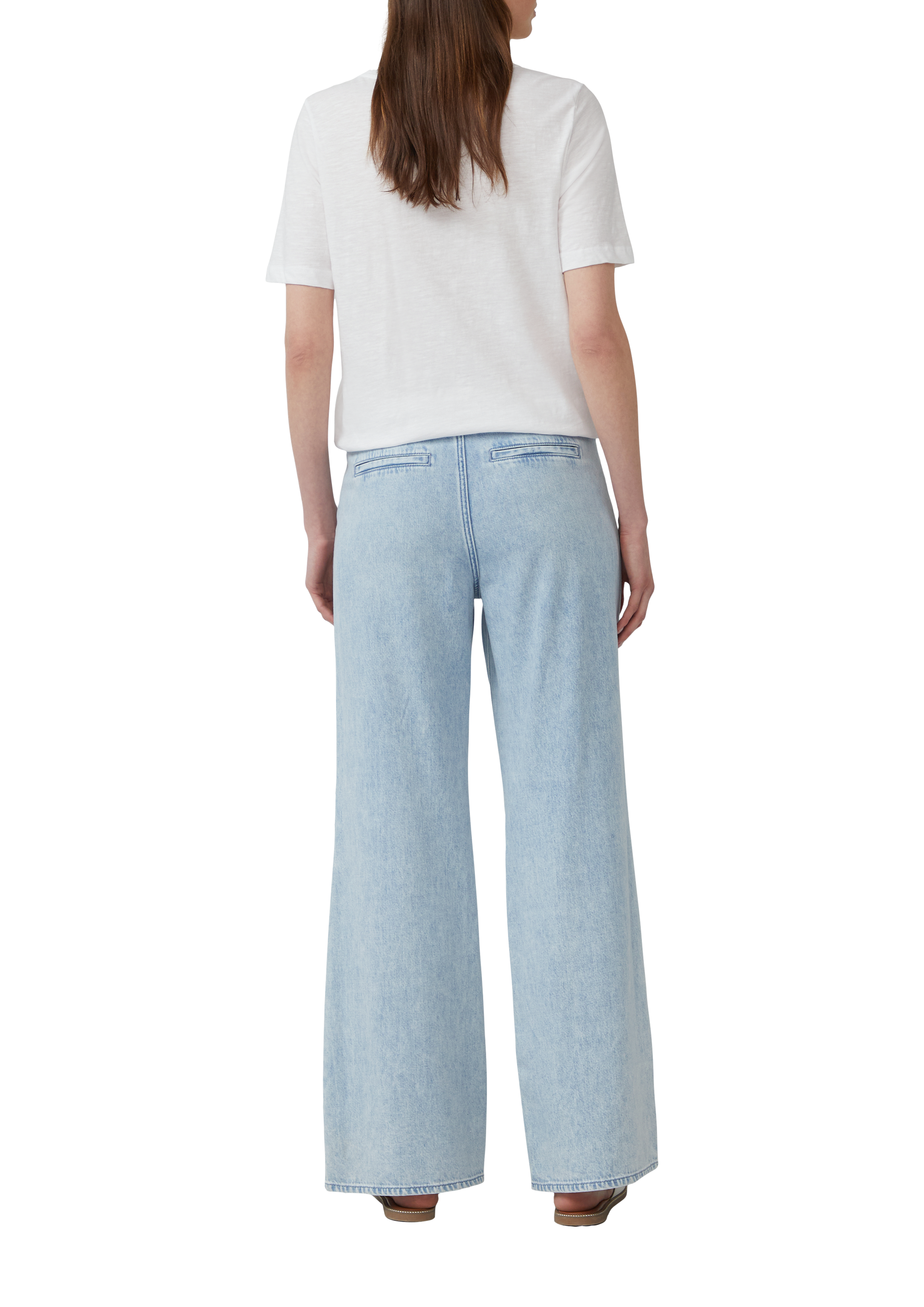 Thumbnail - T-Shirt