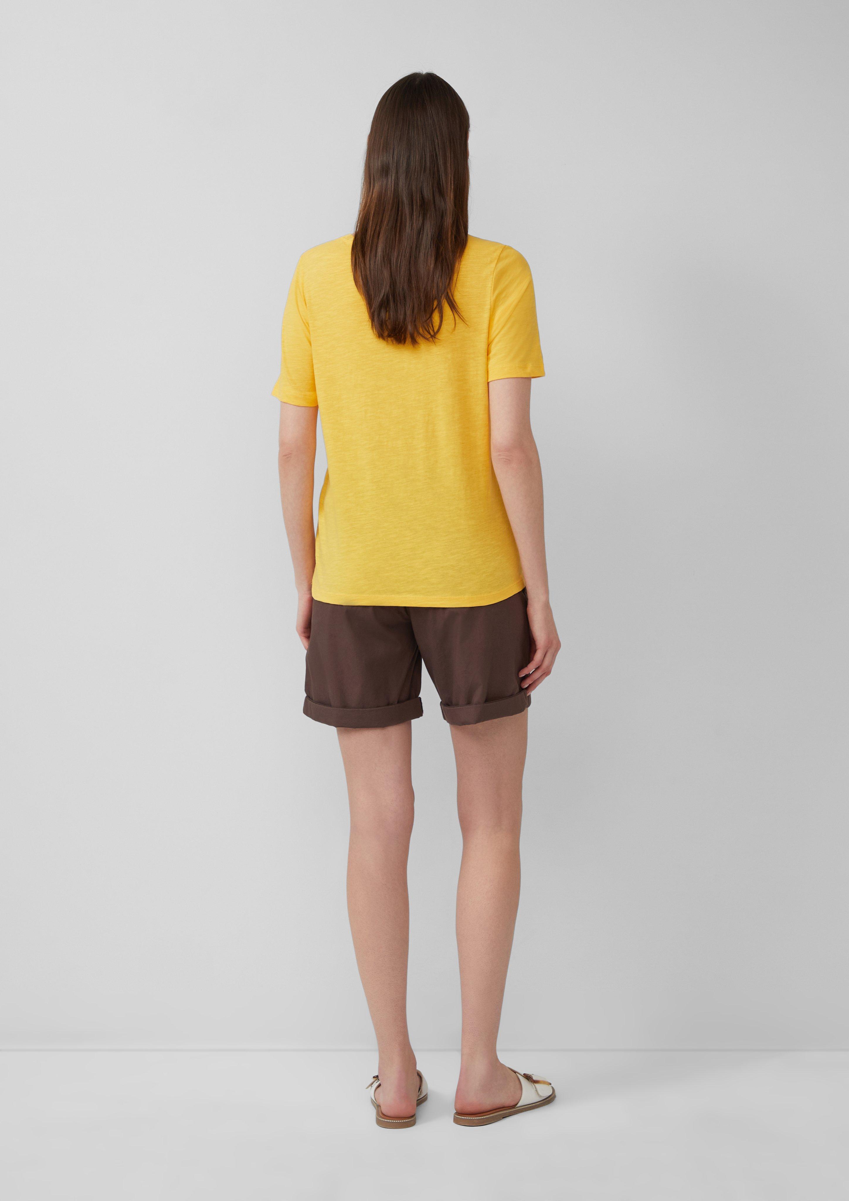 T-shirt in 13D1, 01D1 & 01D0