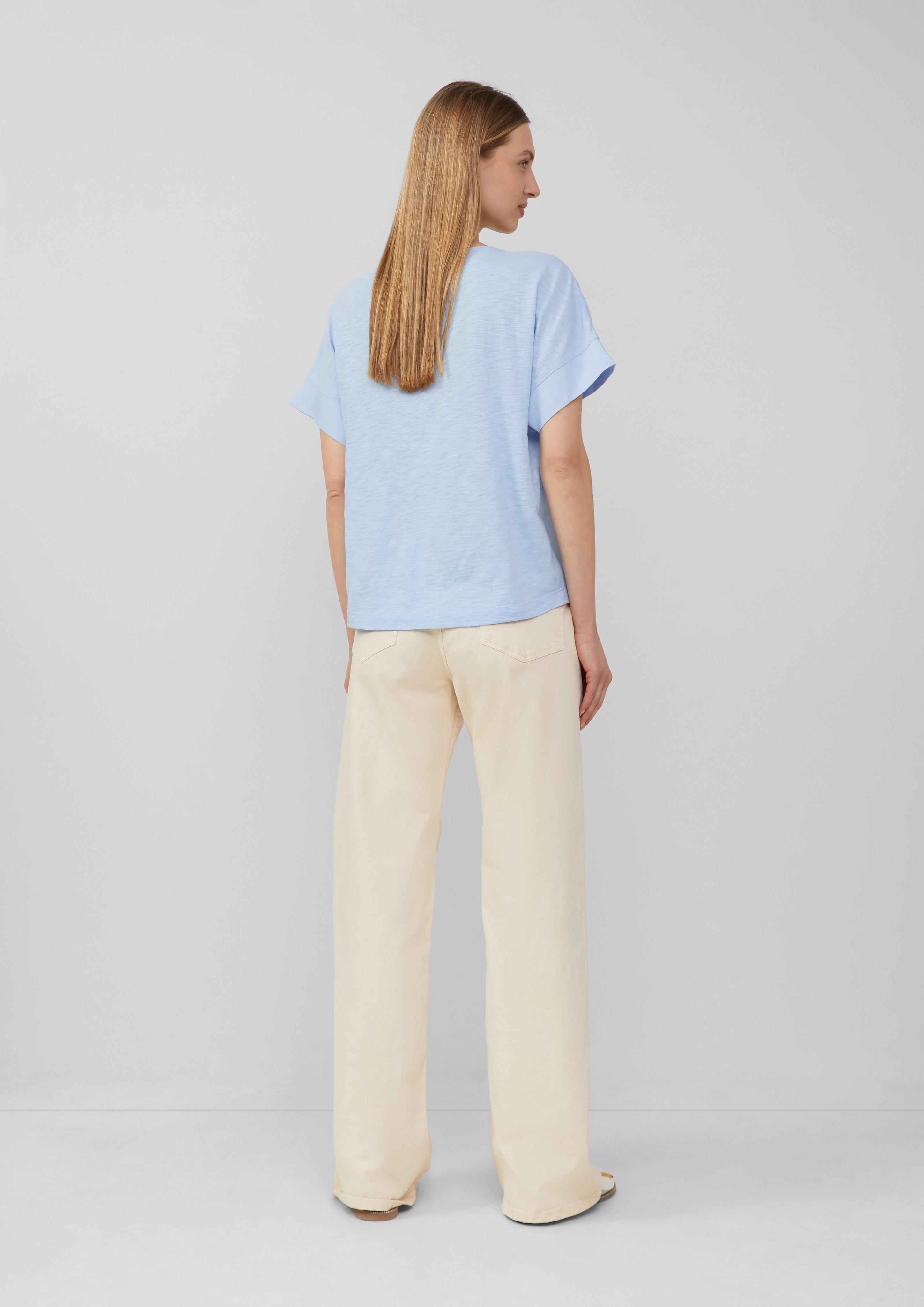 T-shirt in 5083, 99A0, 02A0, 0100, 8828, 50G0 & 83G0