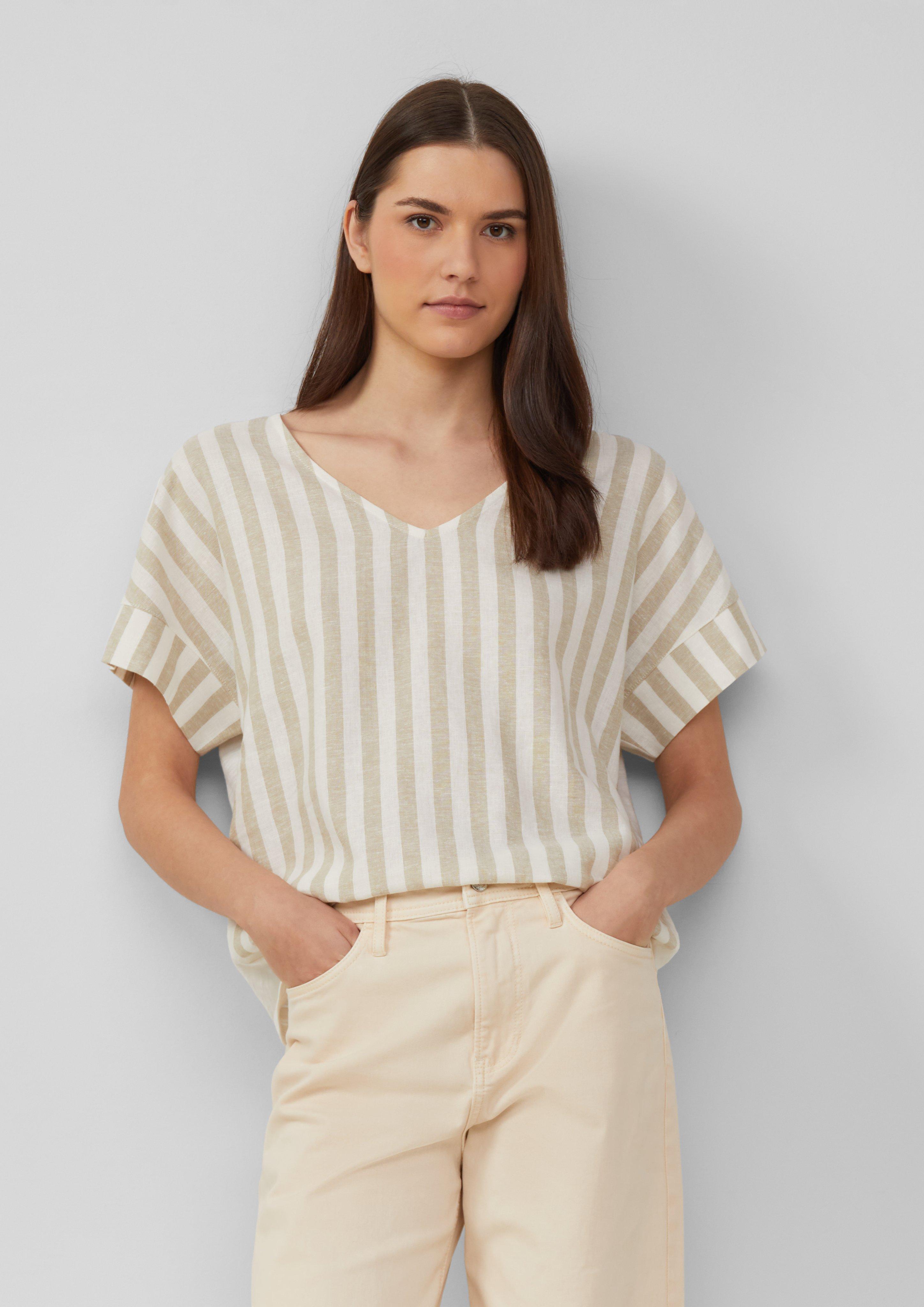 T-shirt in 83G0, 99A0, 02A0, 0100, 5083, 8828 & 50G0