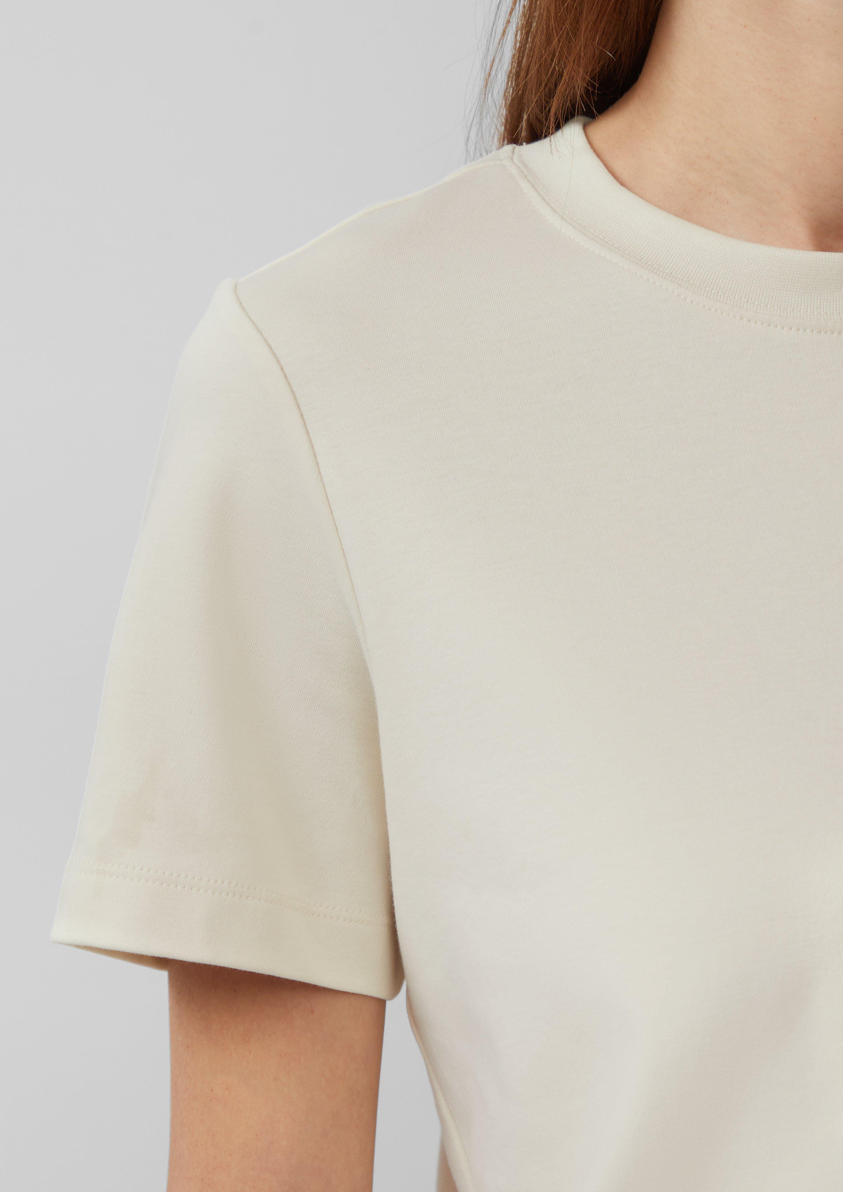 T-Shirt in 0750, 3533, 8828 & 1395