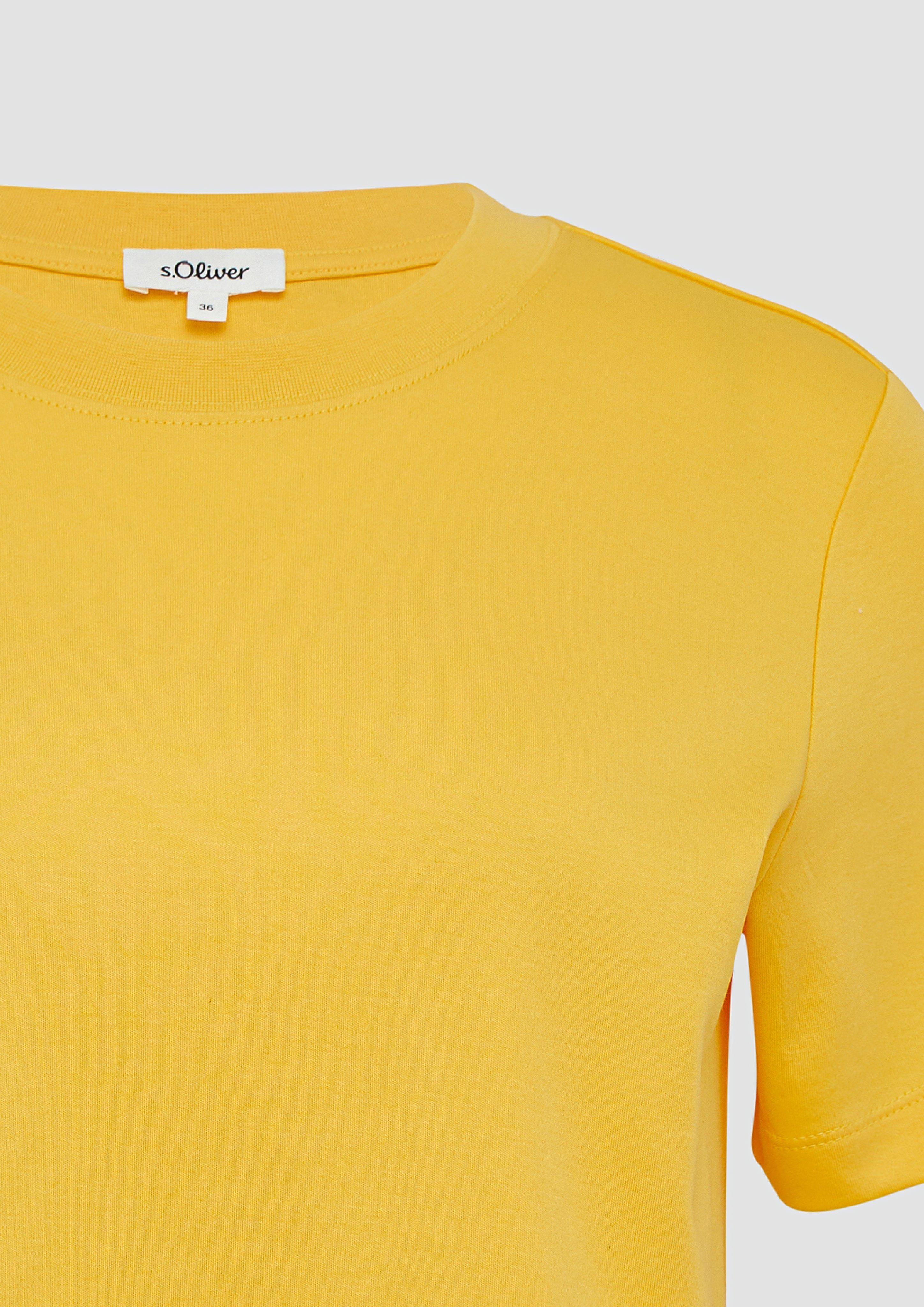 T-shirt in 1395, 3533, 0750 & 8828