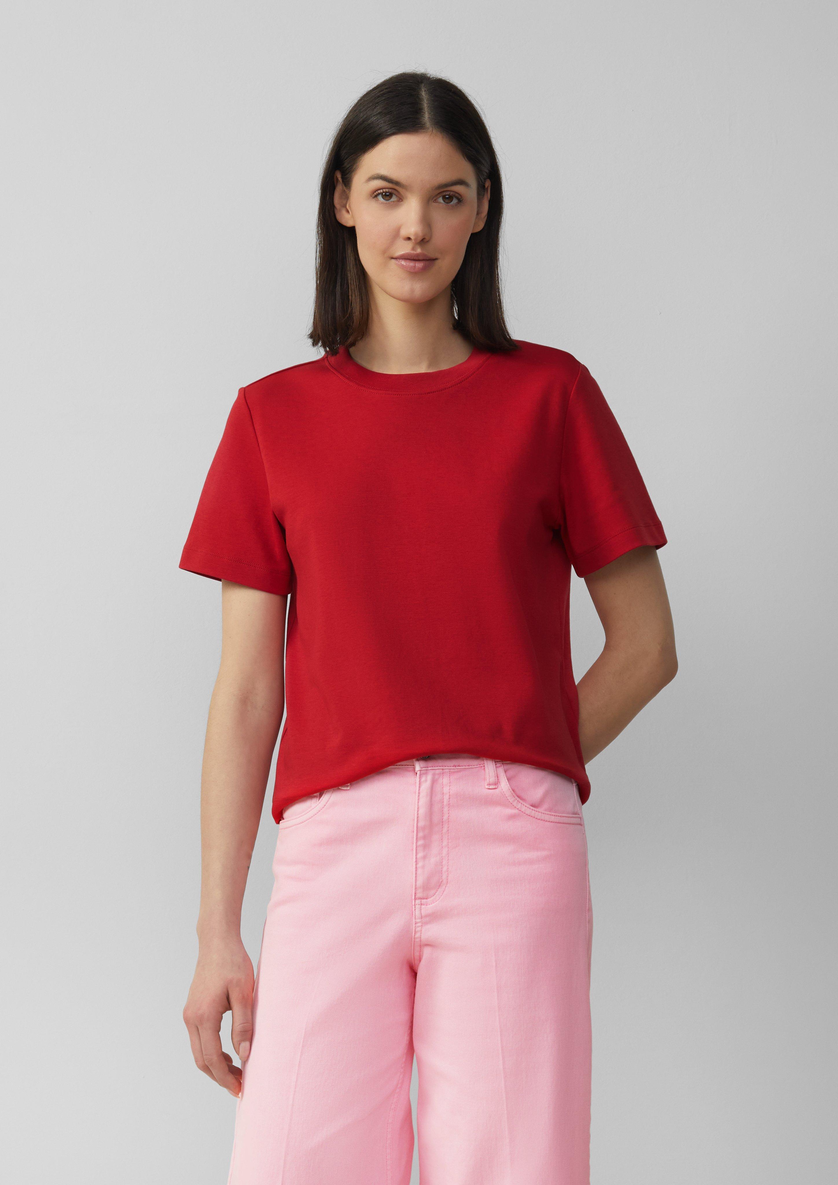 T-shirt in 3533, 0750, 8828 & 1395