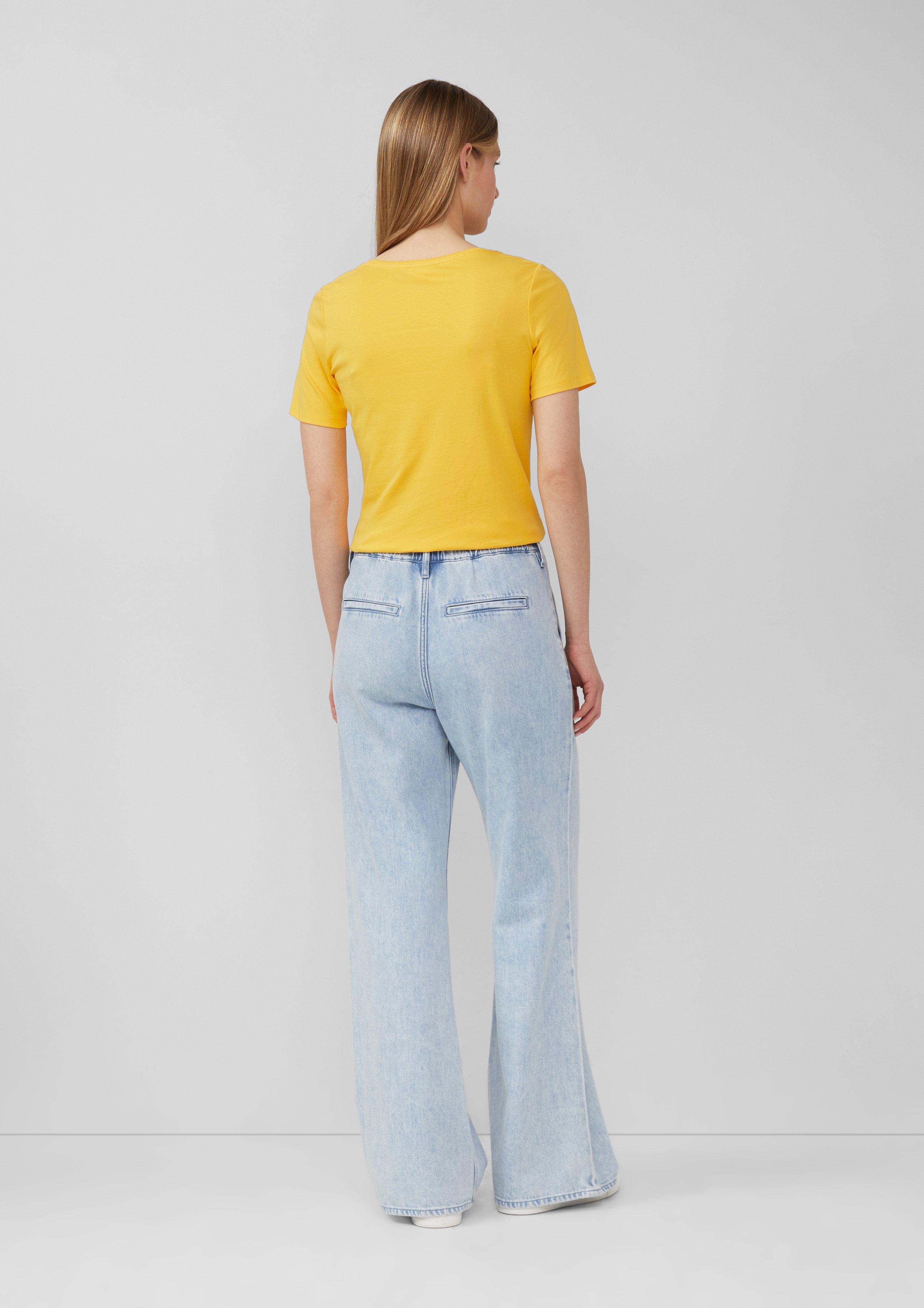 T-Shirt in 1395, 5083 & 8828