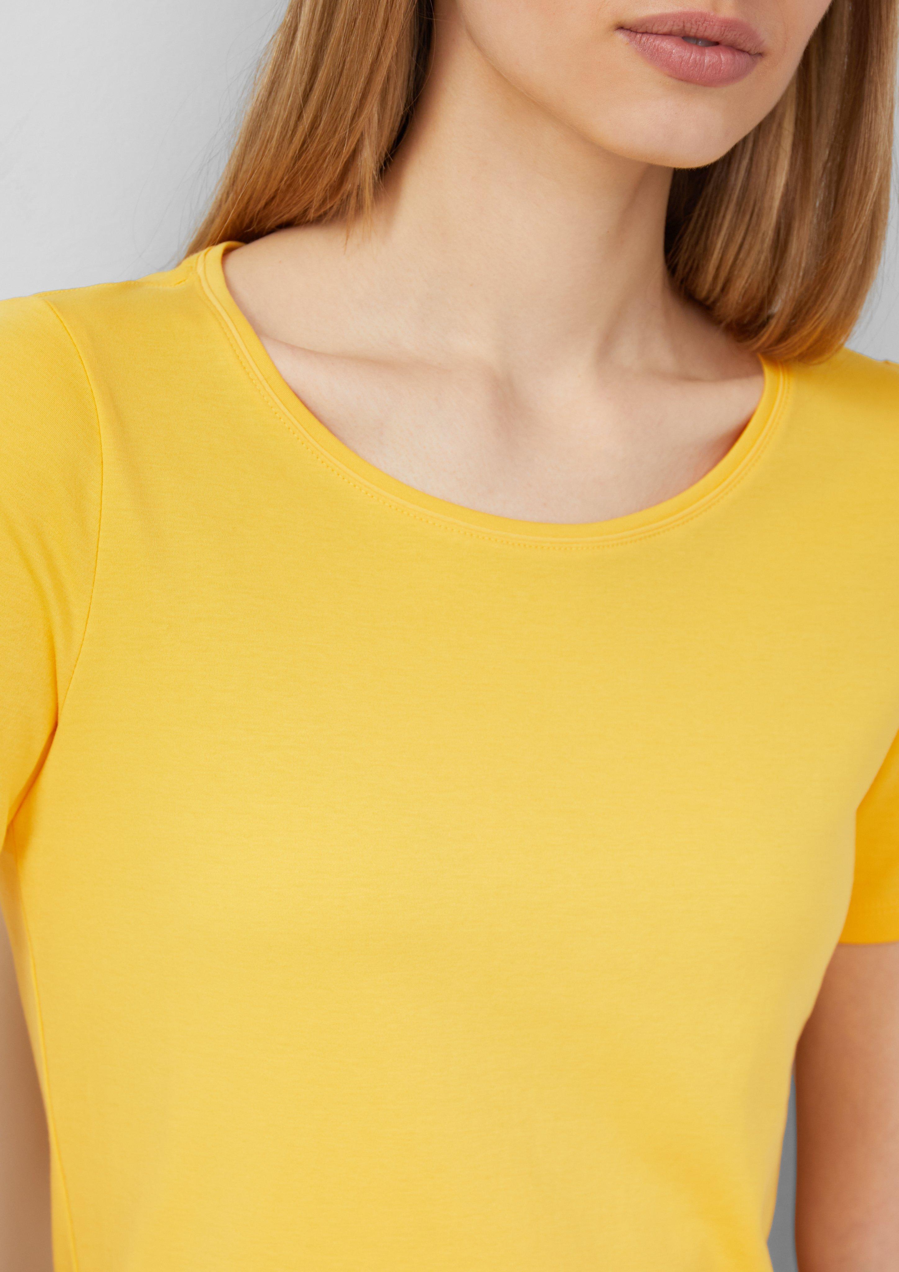 T-Shirt in 1395, 5083 & 8828