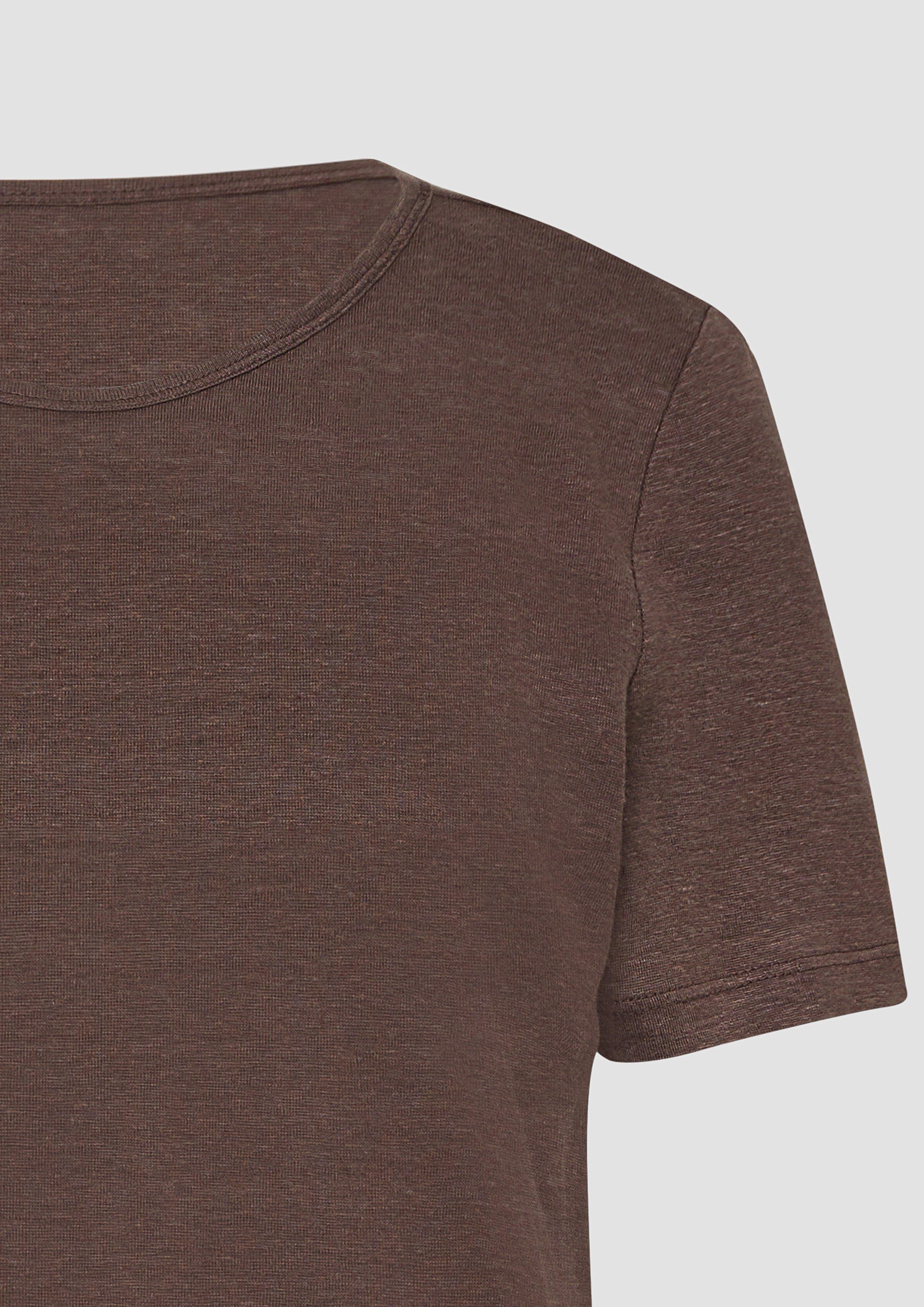 T-Shirt in 8828, 0100, 5083 & 9999