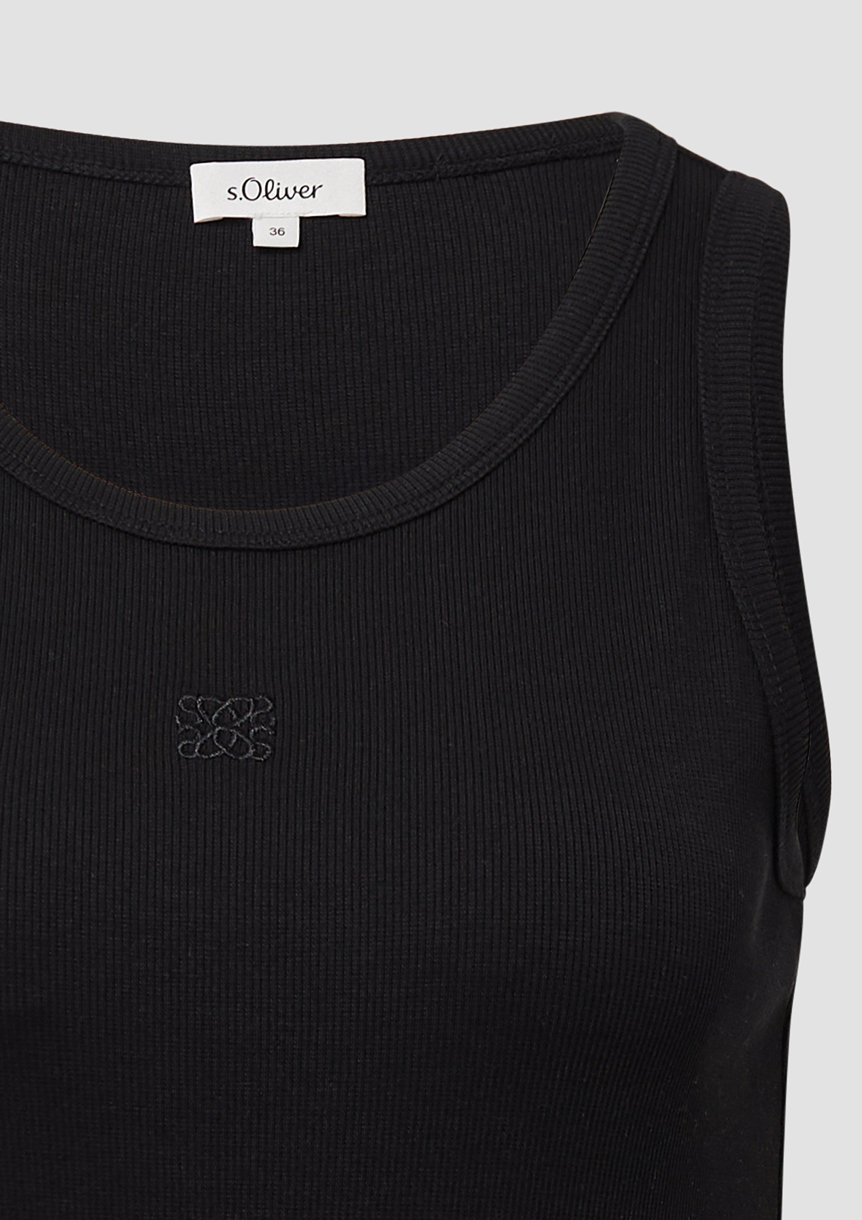 T-Shirt in 9999, 0750, 0100 & 8828