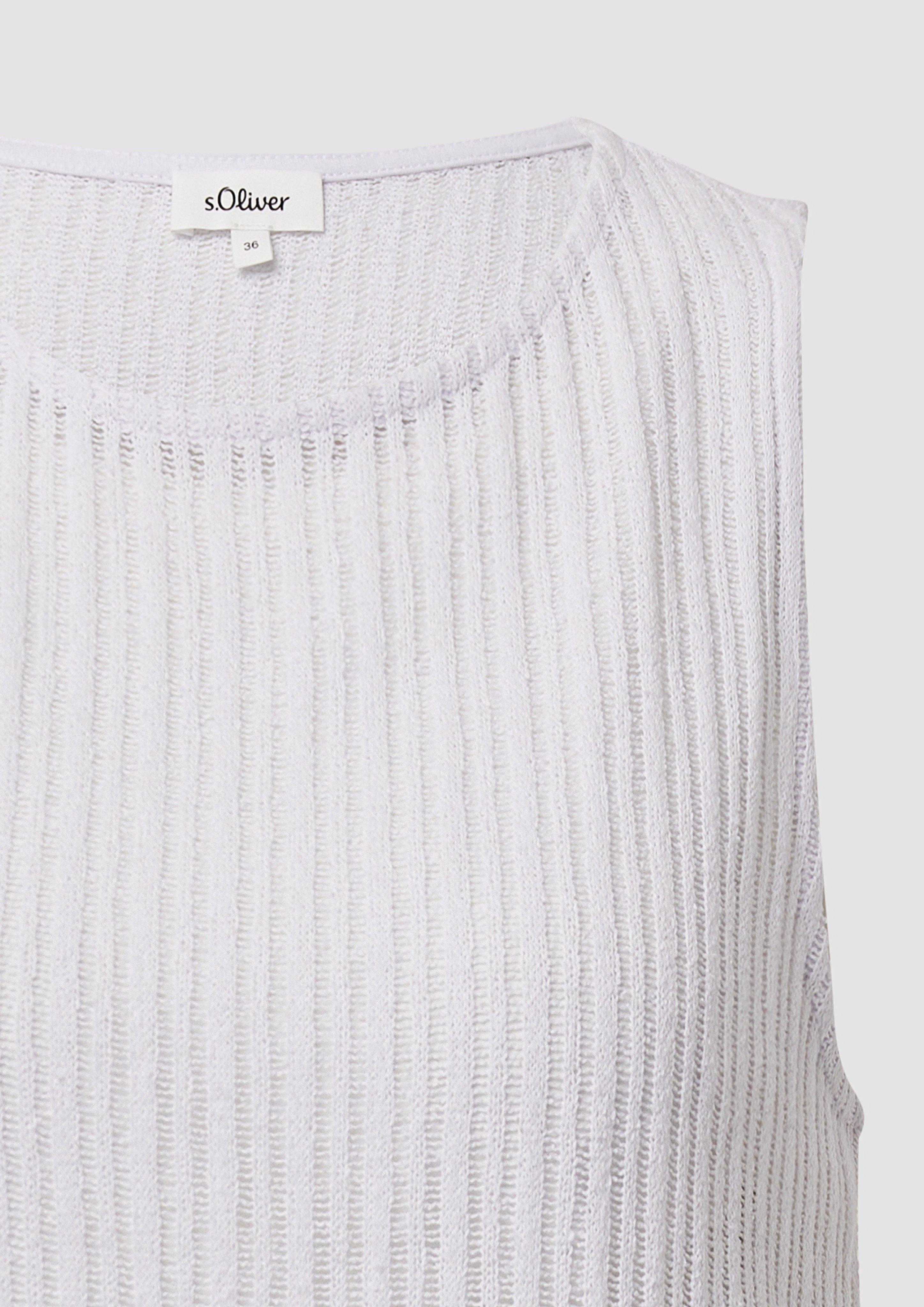 T-Shirt in 0100 & 8828