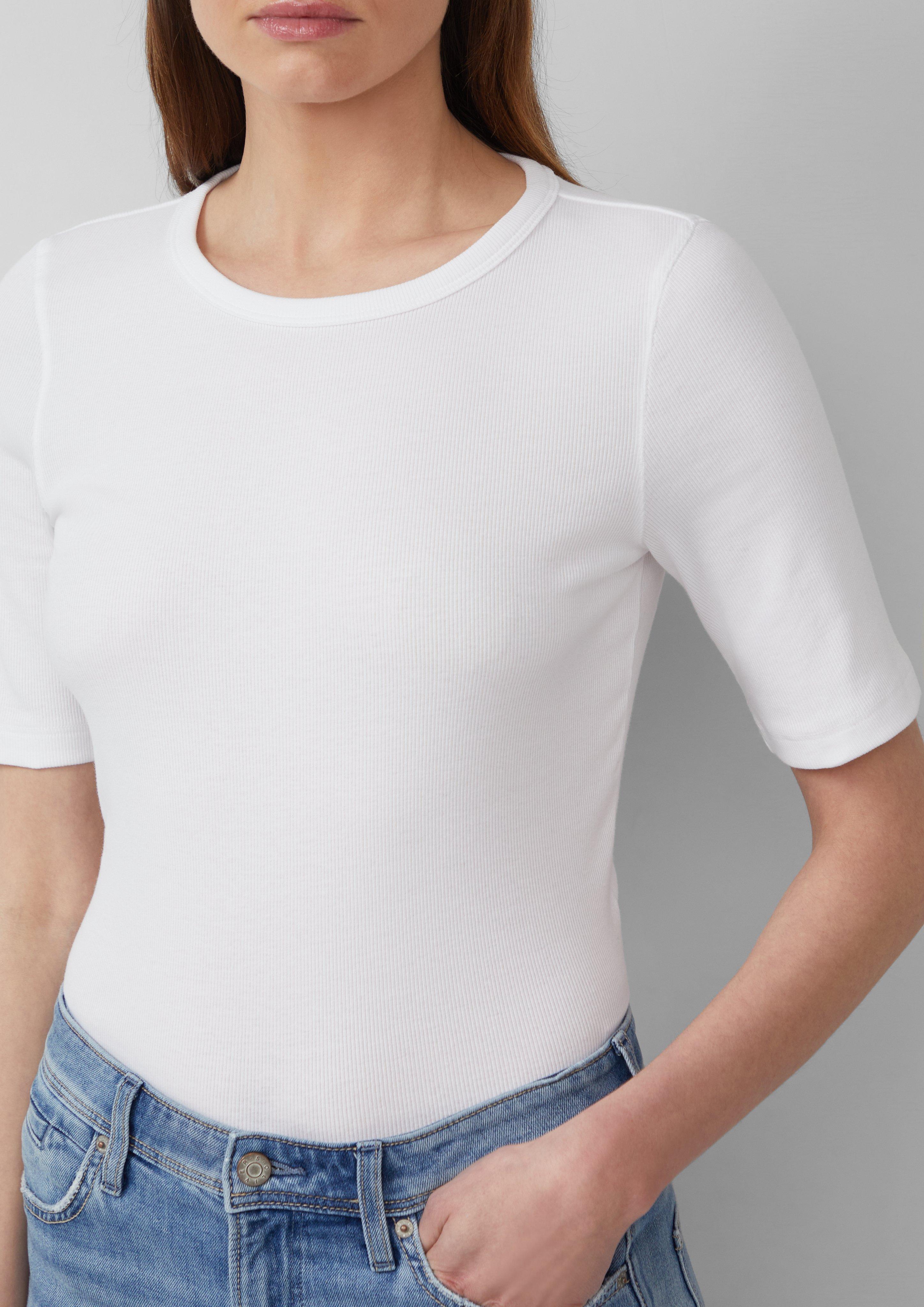 T-Shirt in 0100, 3533, 9999, 8828, 5083 & 1395