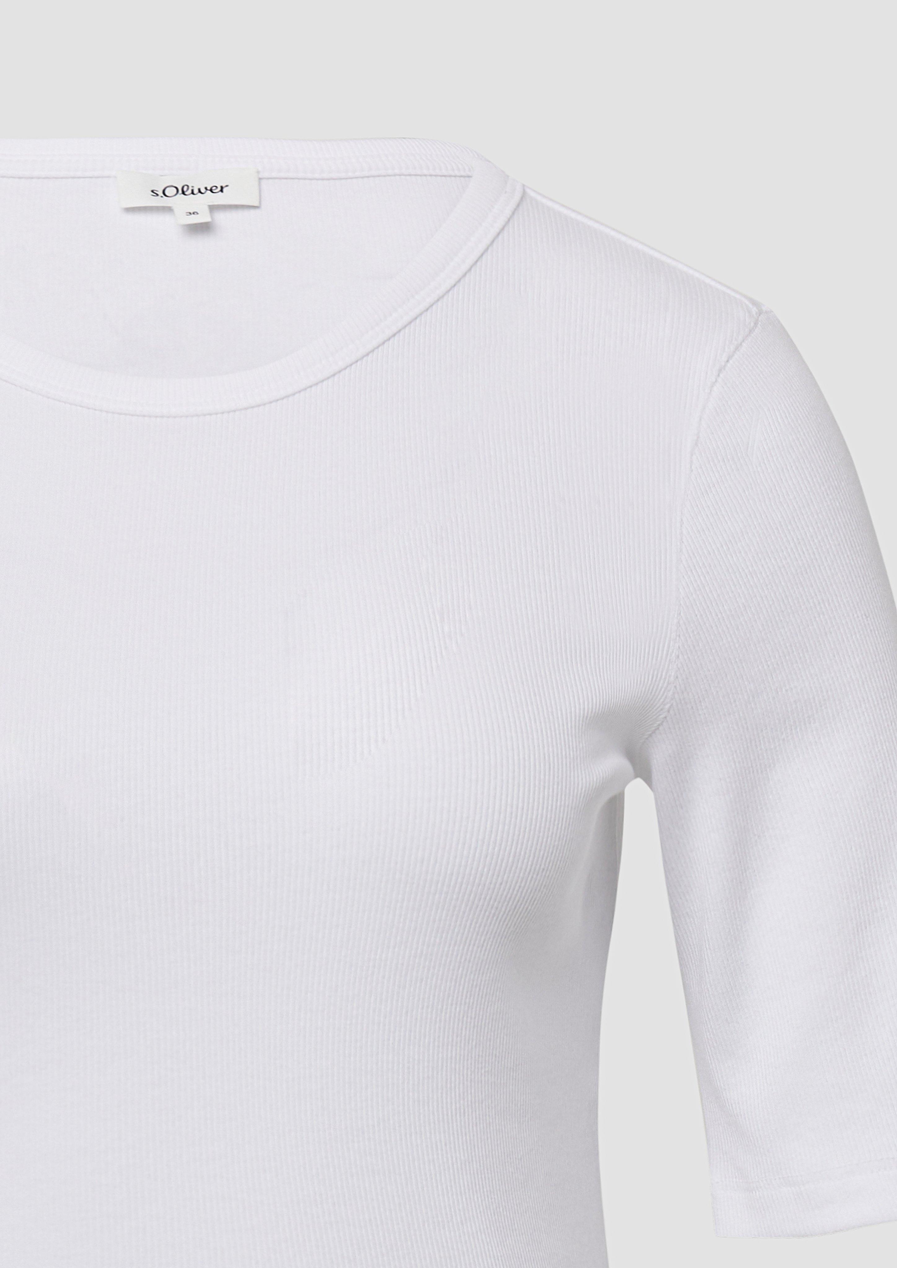 T-Shirt in 0100, 3533, 9999, 8828, 5083 & 1395