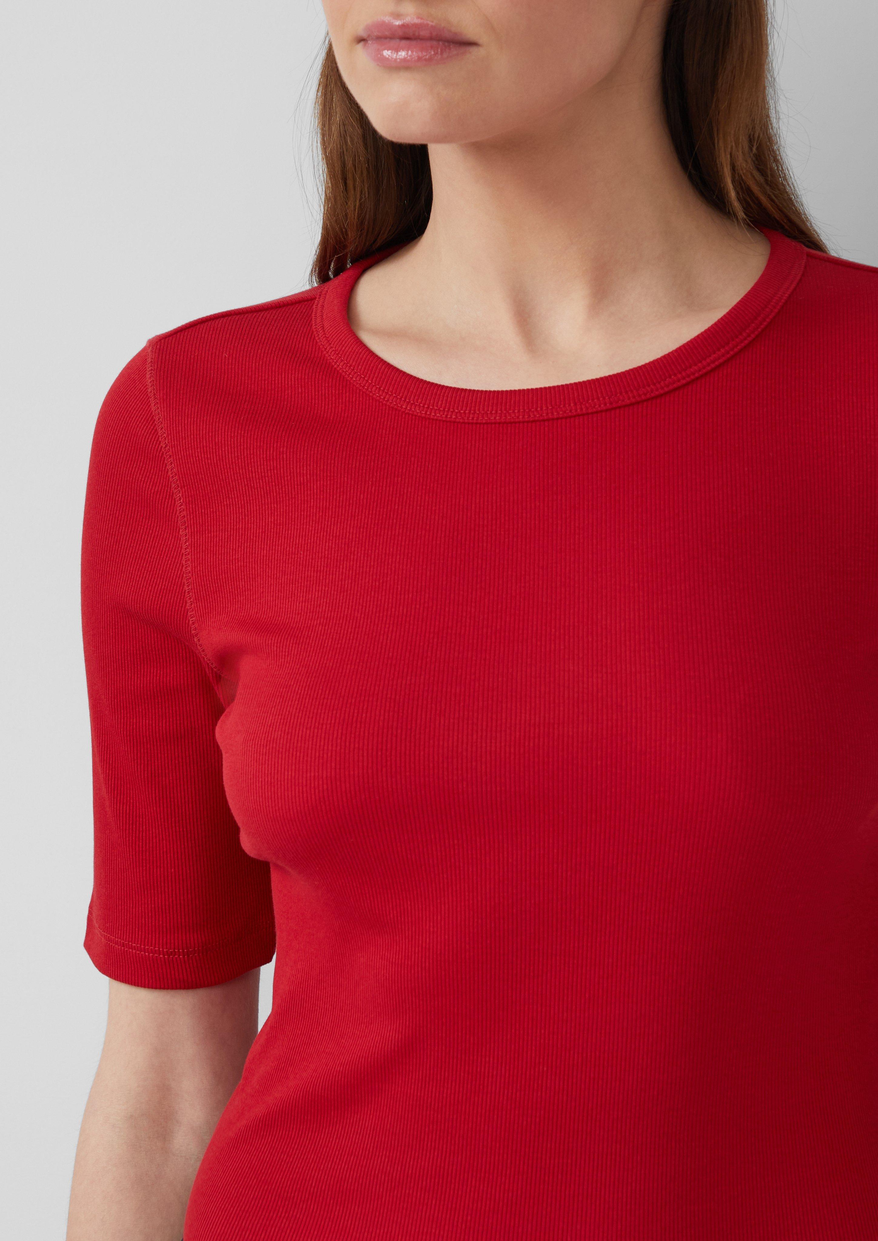 T-shirt in 3533, 9999, 8828, 0100, 5083 & 1395