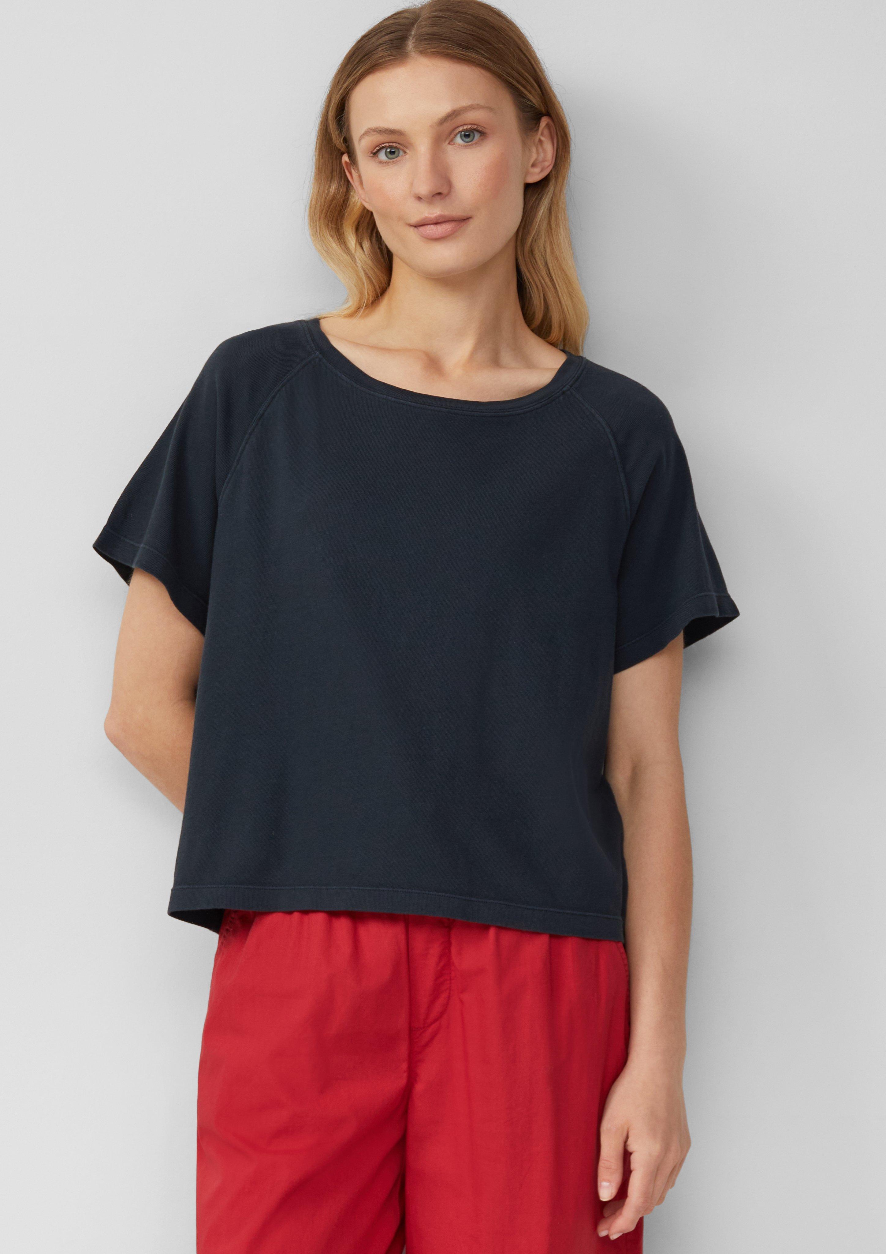 T-shirt in 9999, 3533, 0750 & 6099