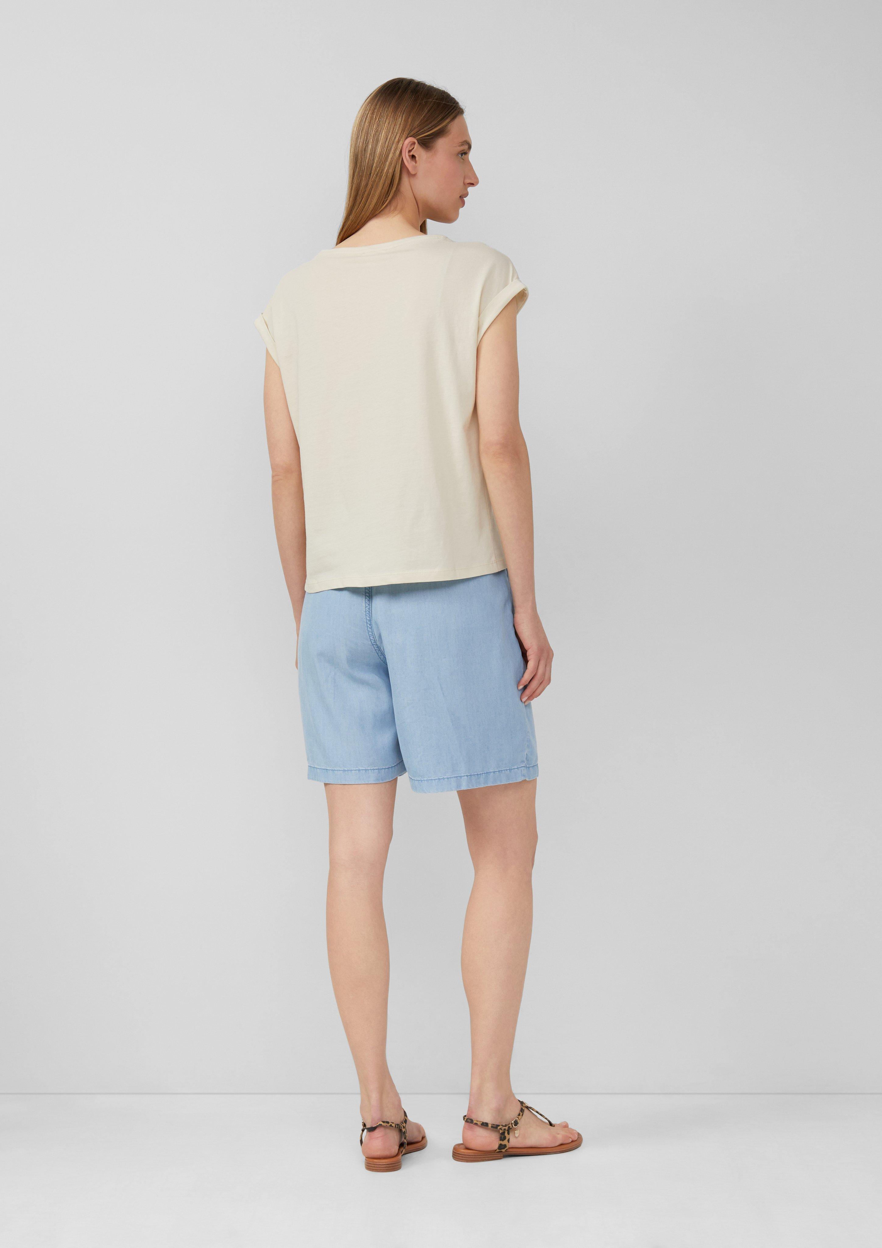 T-Shirt in 07D0, 99D1, 35D0, 60D1, 01D0, 99D0 & 60D0