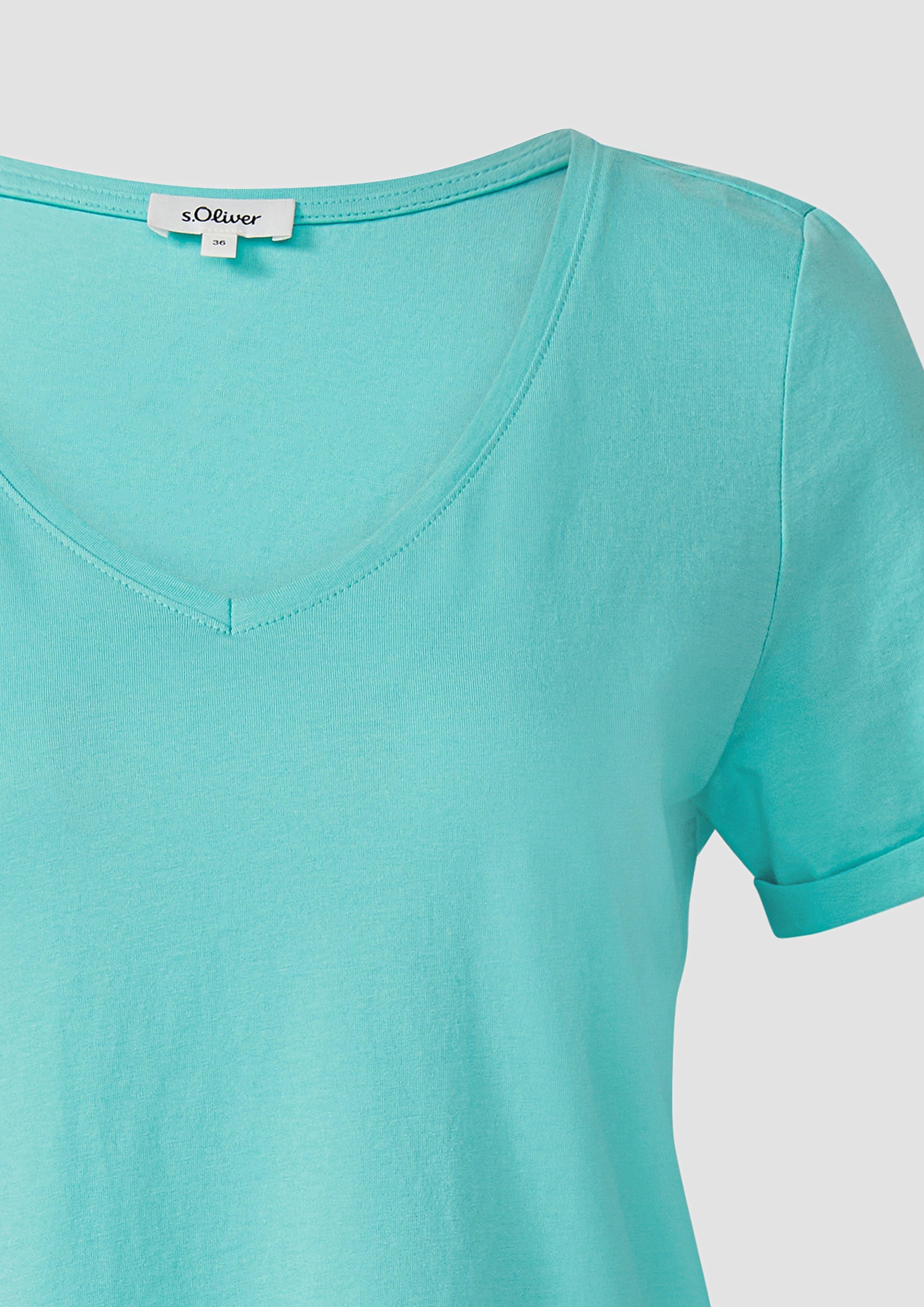 T-shirt in 6099, 0750, 0100, 3533 & 9999