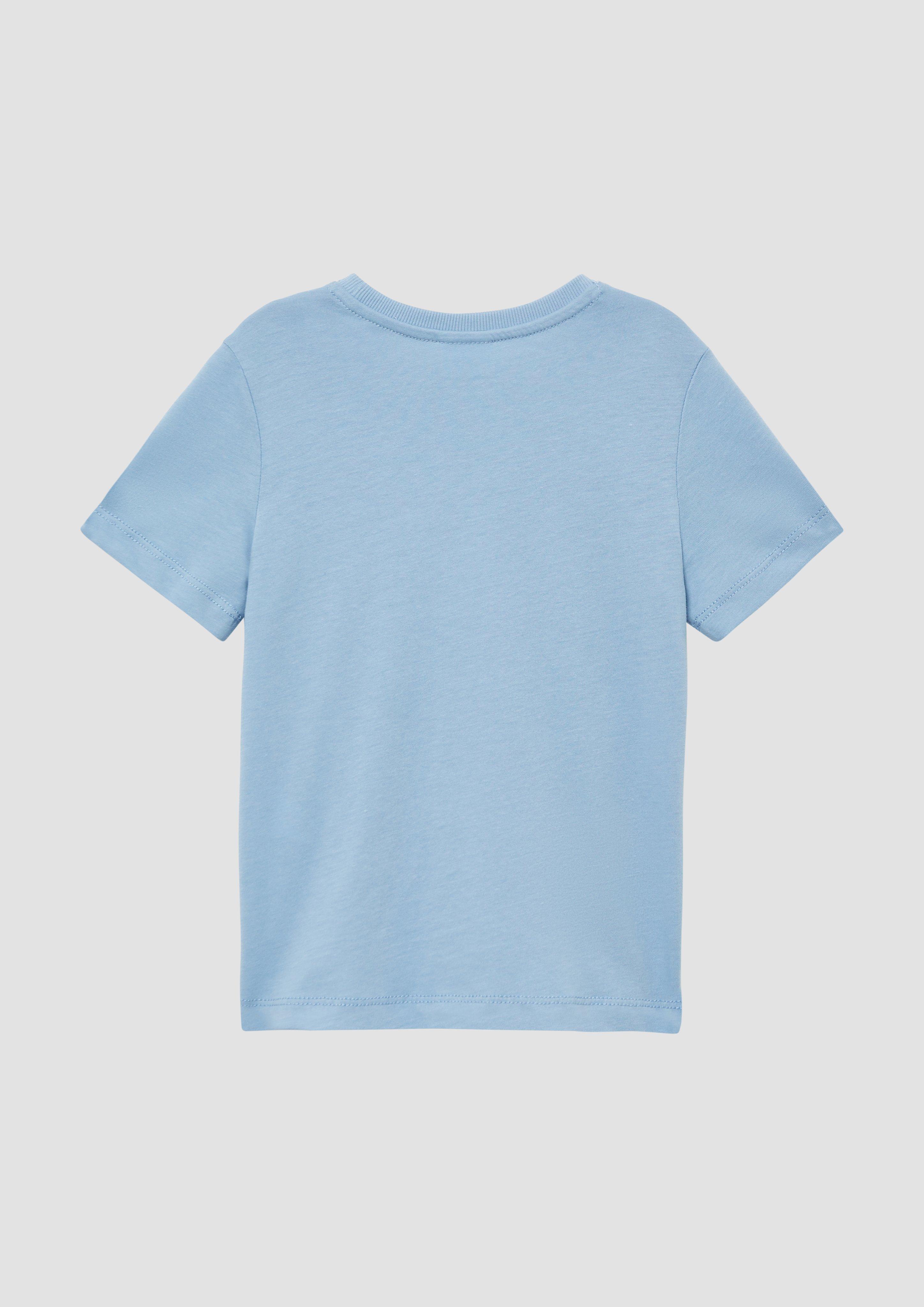 T-shirt in 5312, 0067, 0100 & 5730