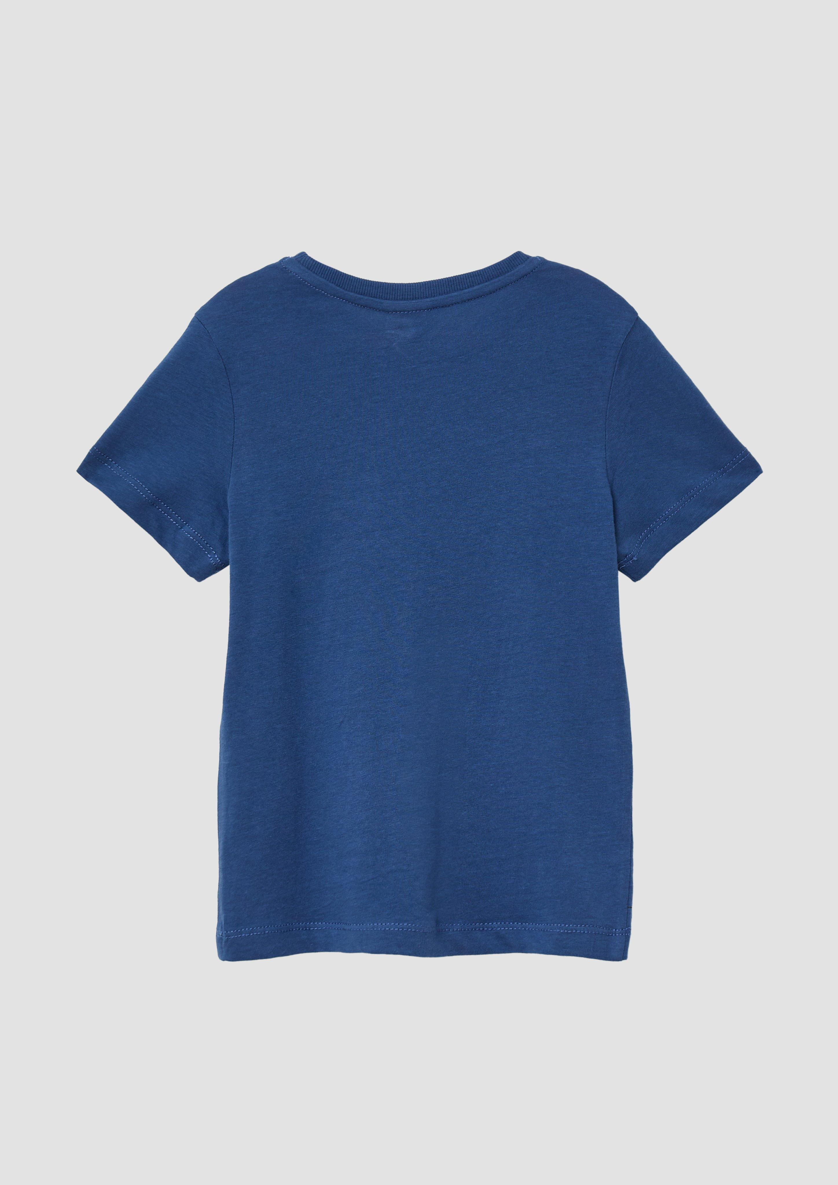 T-Shirt in 5730, 5312, 0067, 0100 & 6602